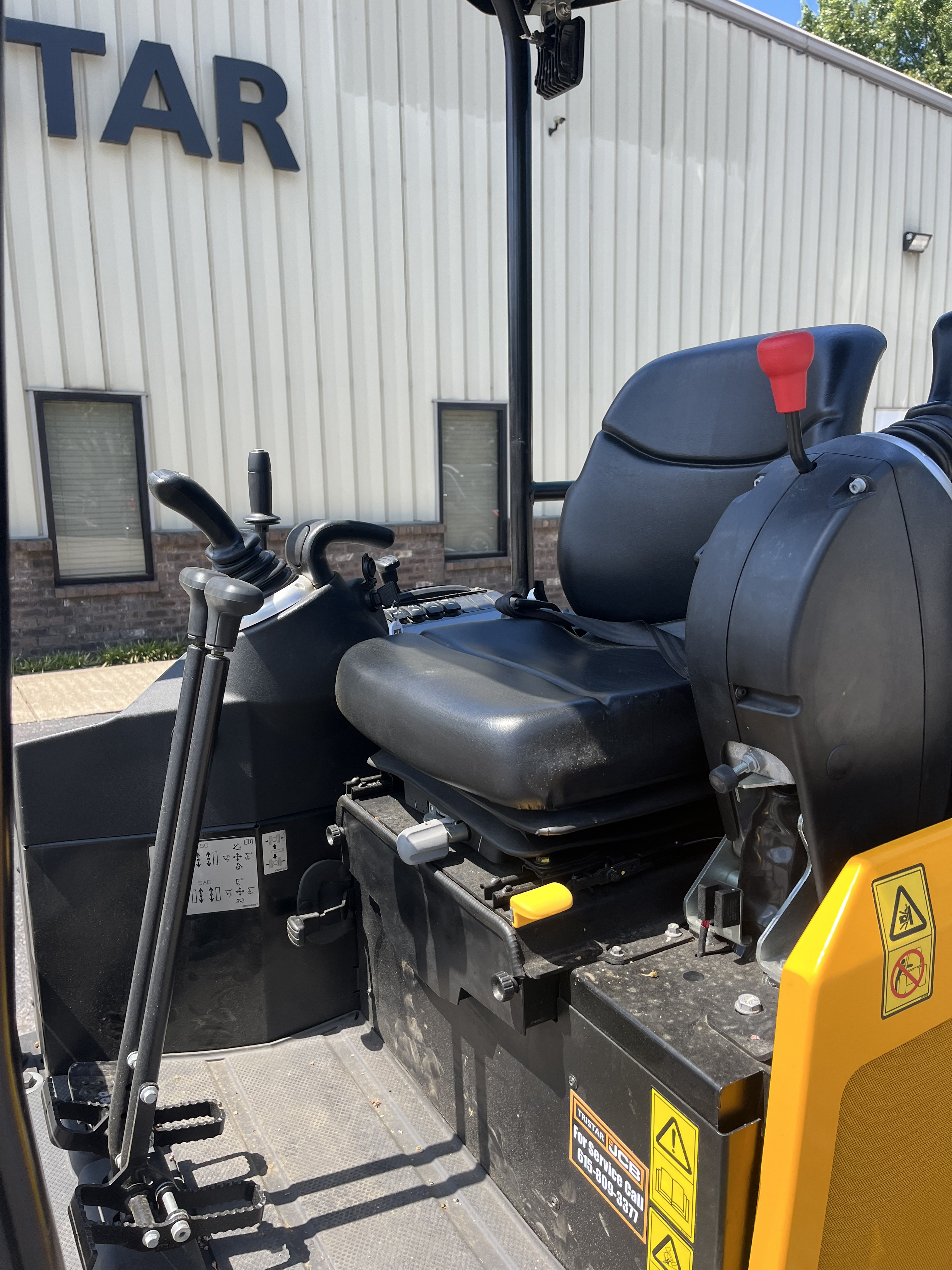2026 JCB 18Z-1
