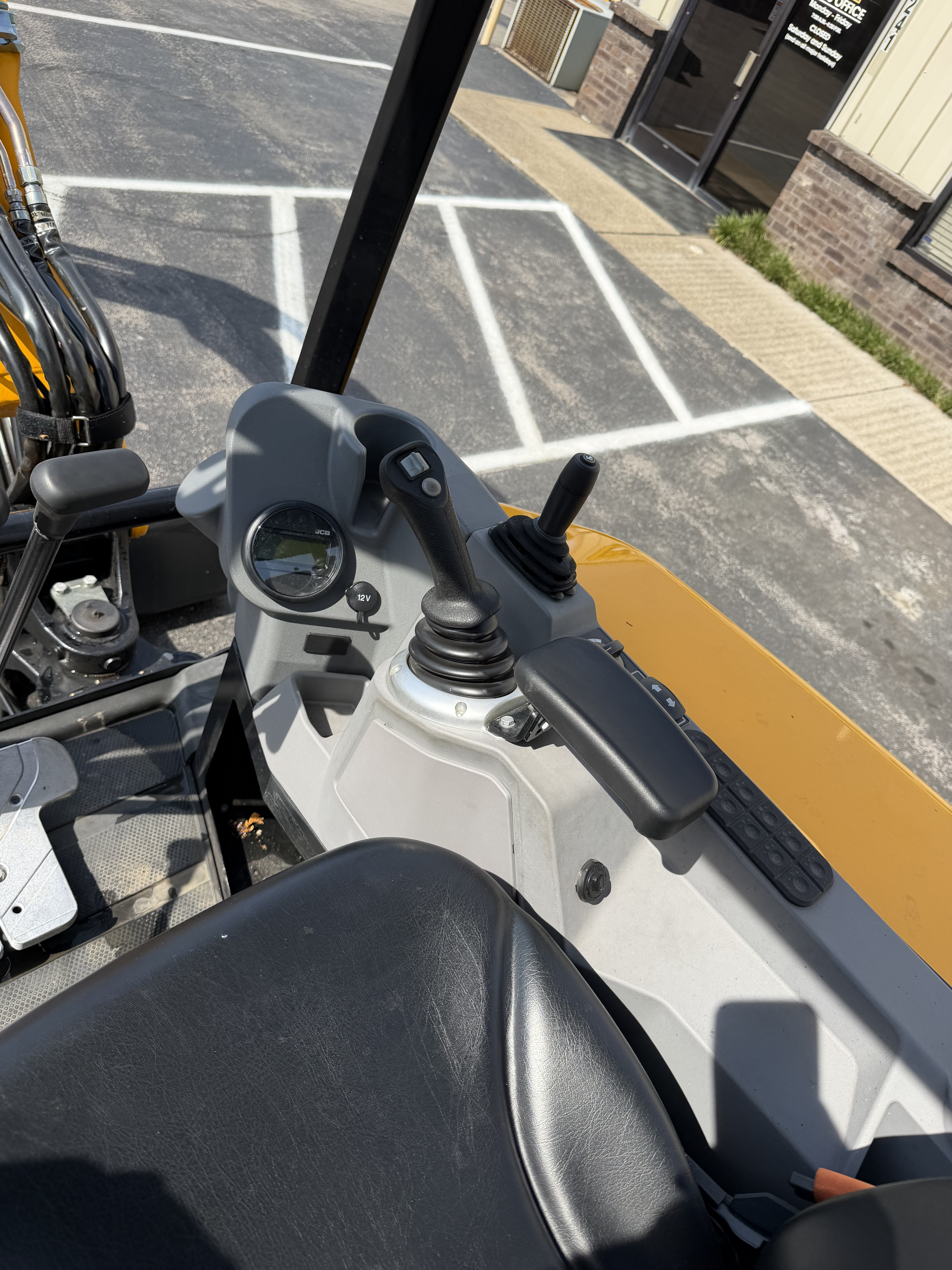 2026 JCB 35Z-1