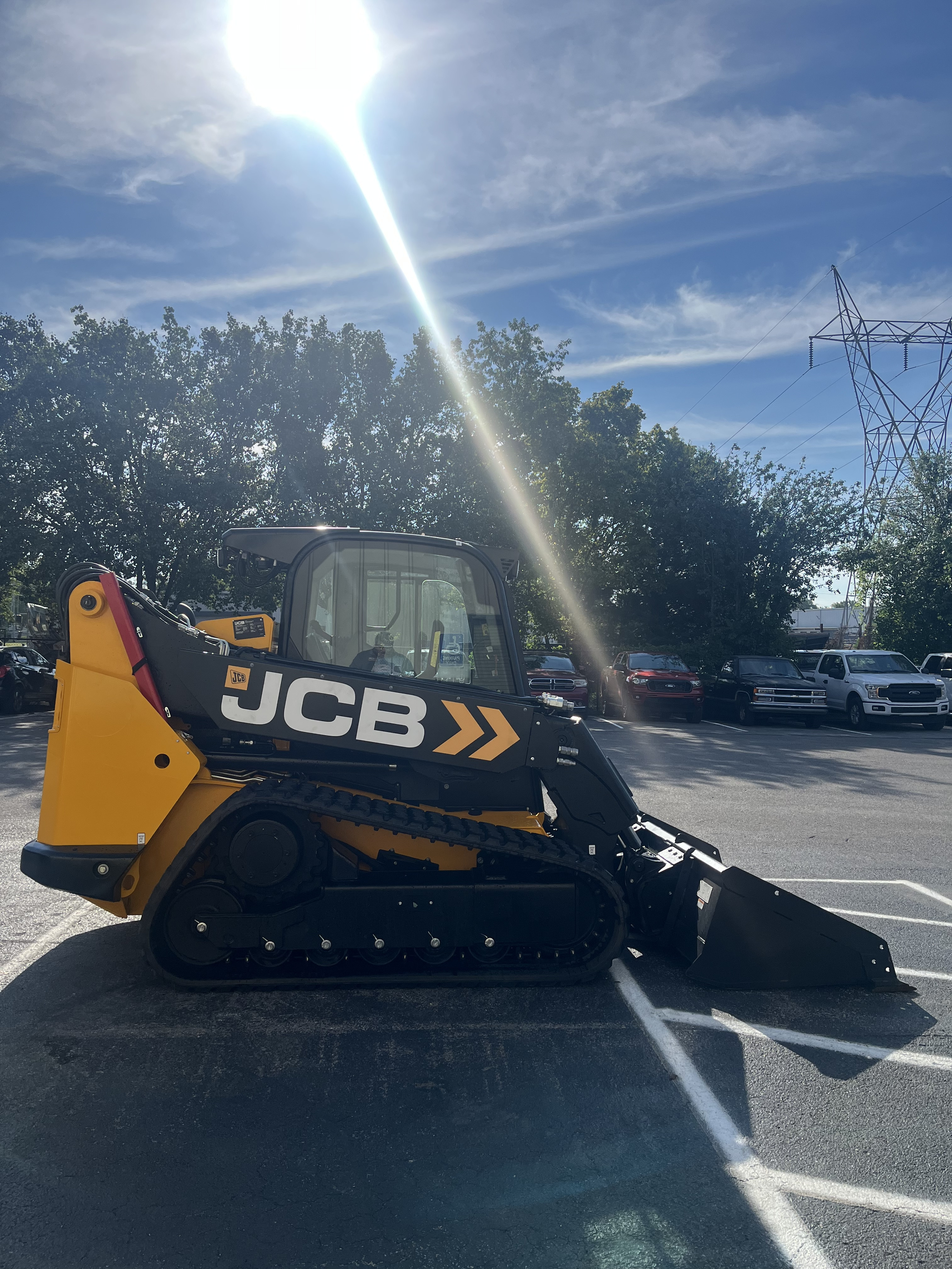 2026 JCB 3TS-8T