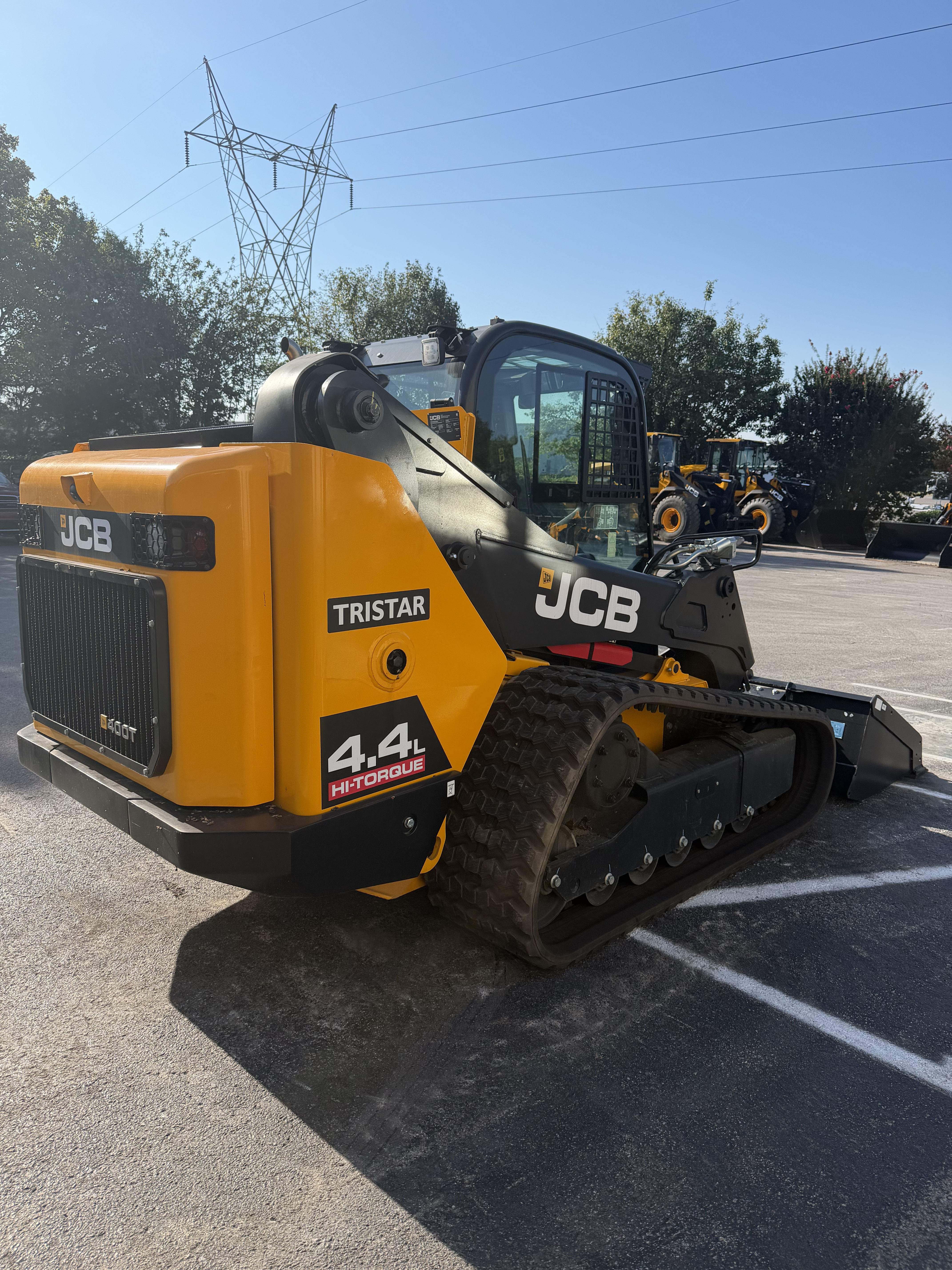 2026 JCB 400T