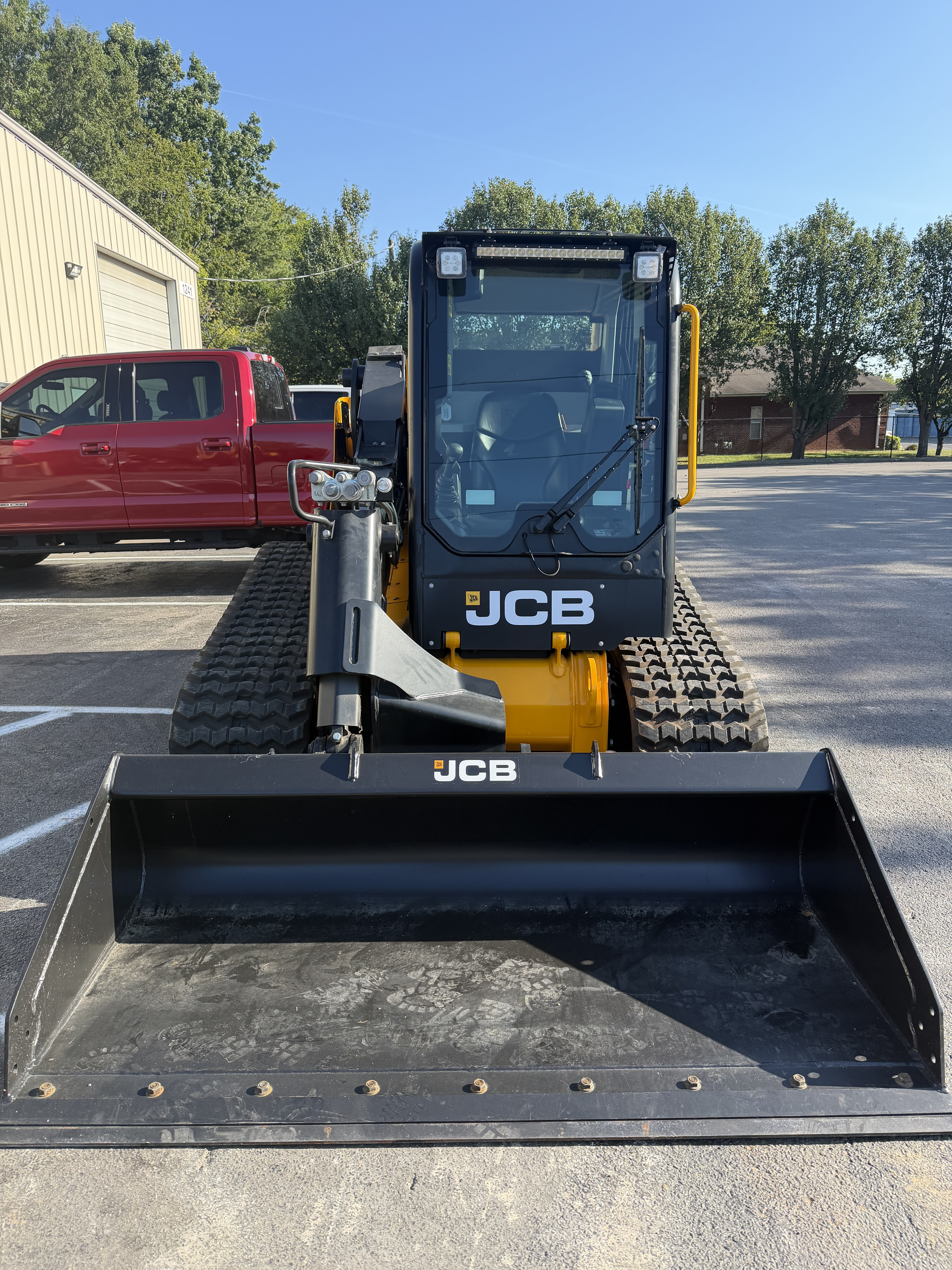 2026 JCB 400T
