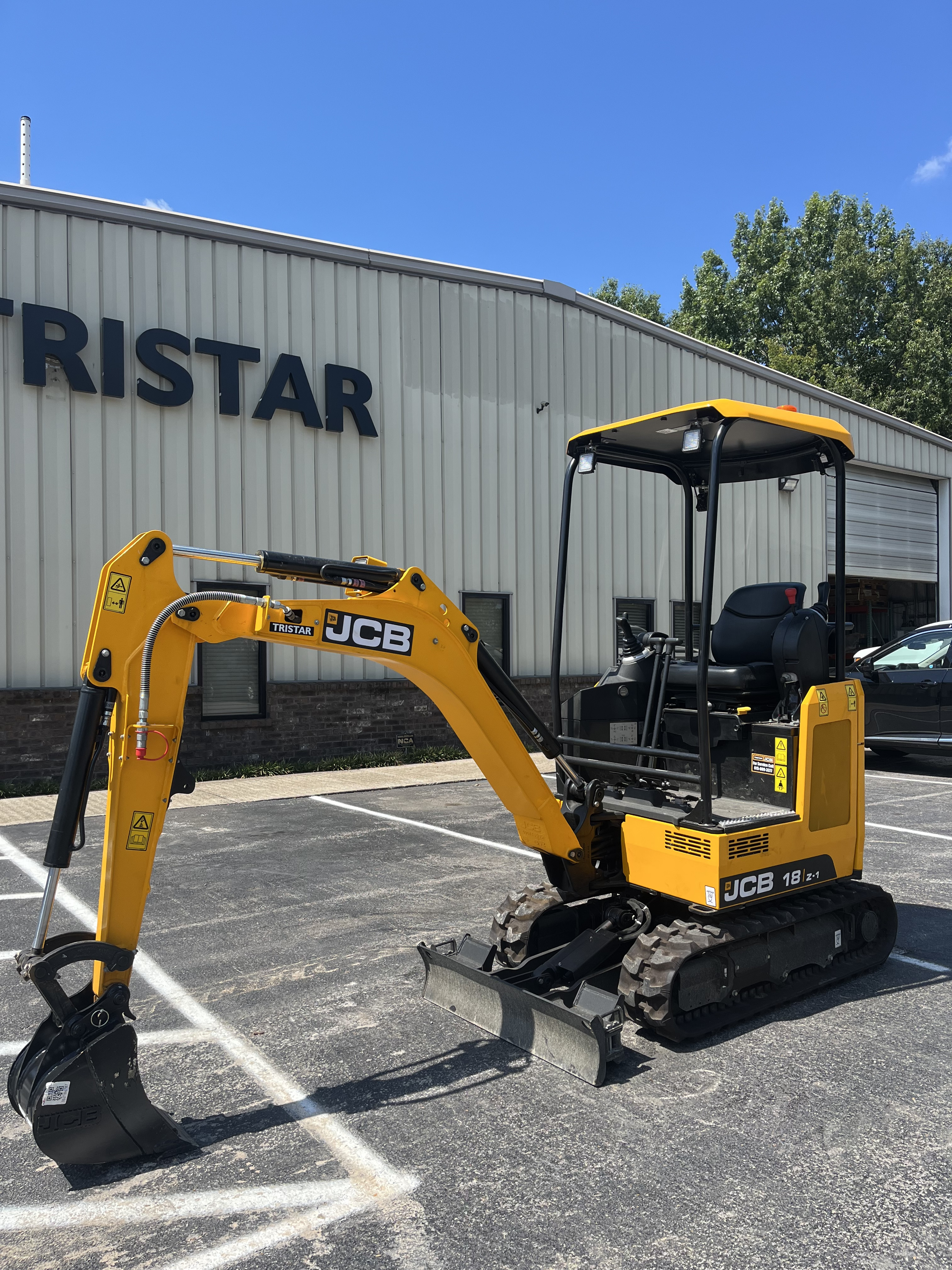 2026 JCB 18Z-1