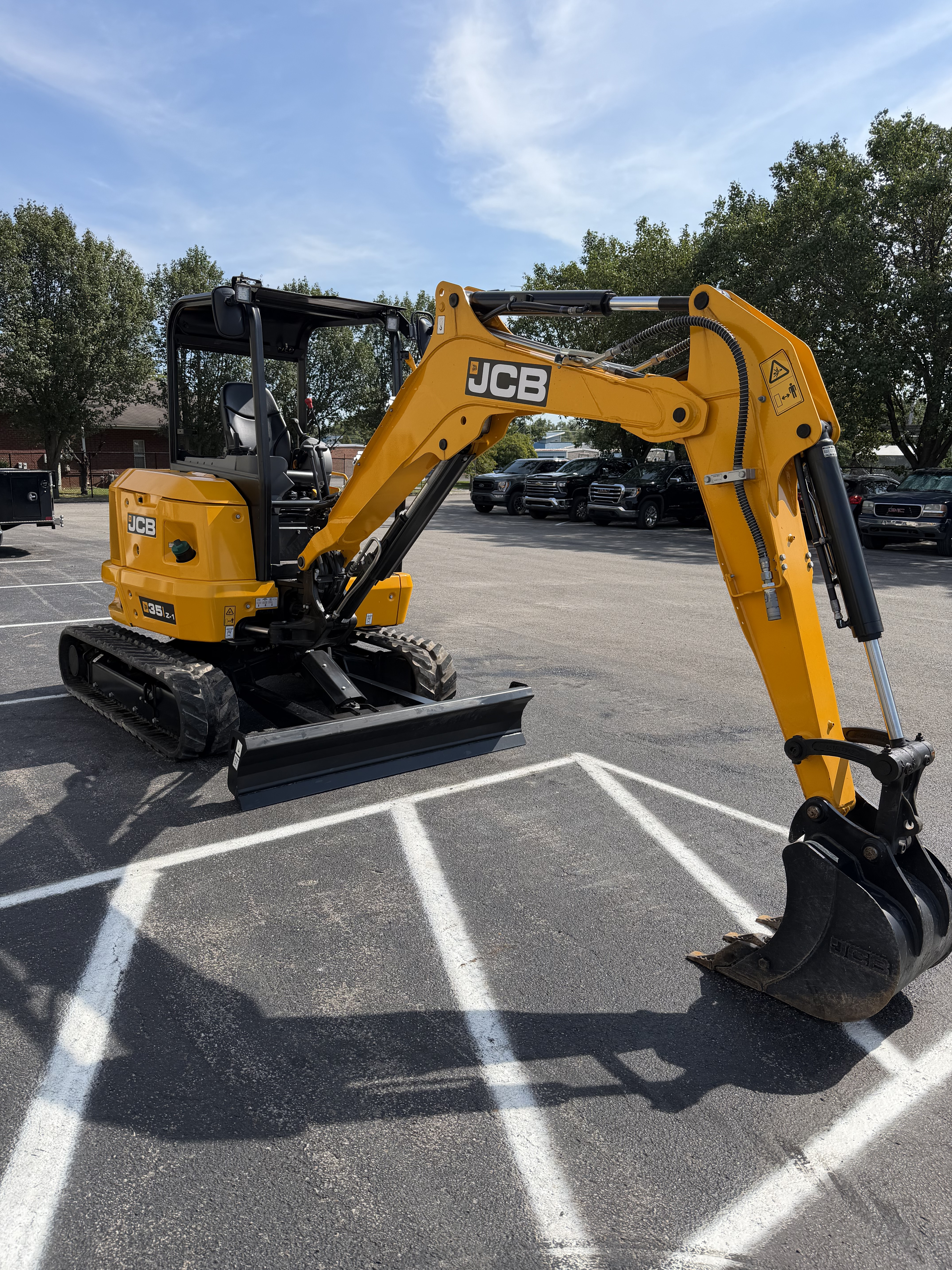 2026 JCB 35Z-1
