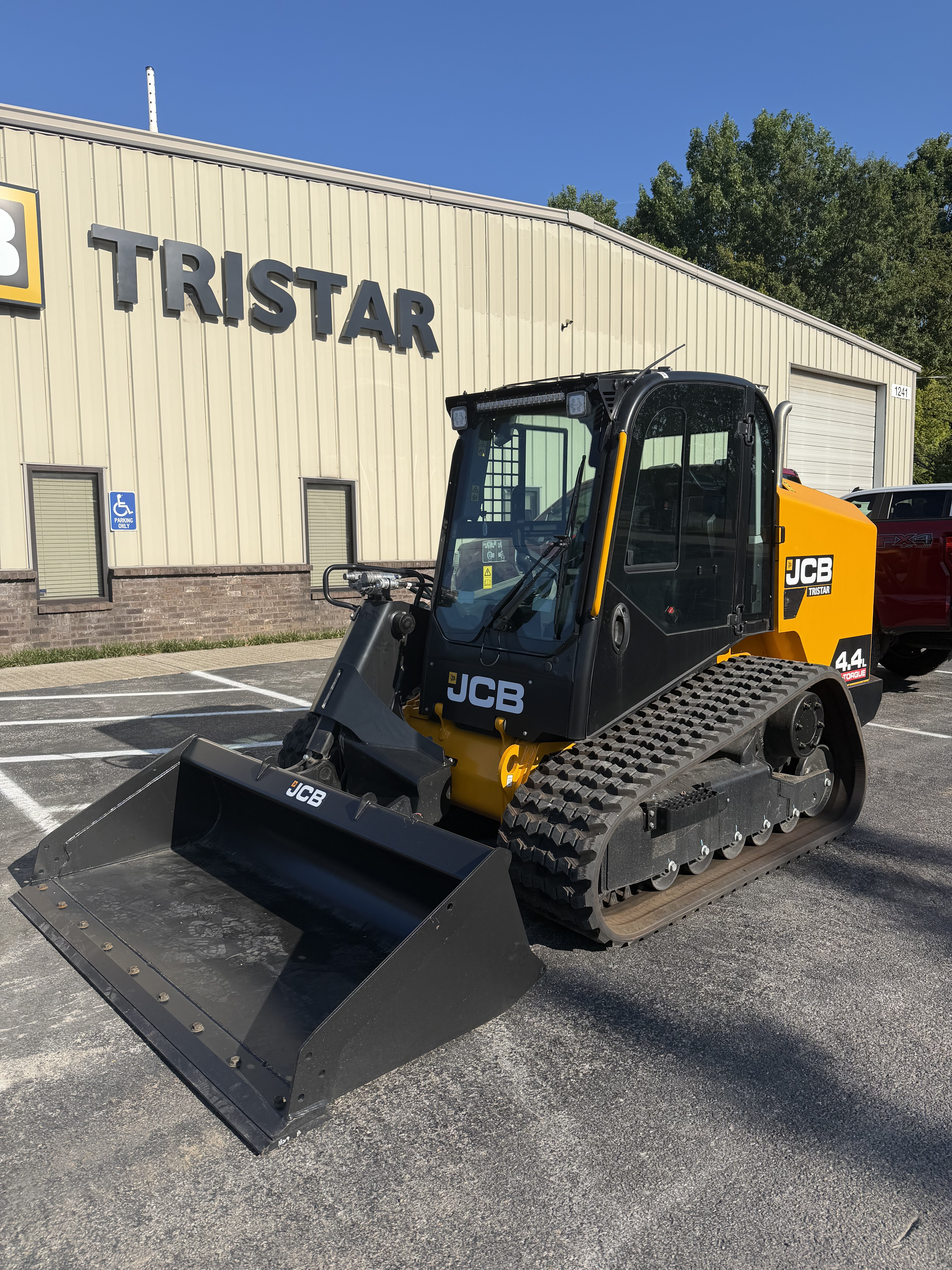2026 JCB 400T