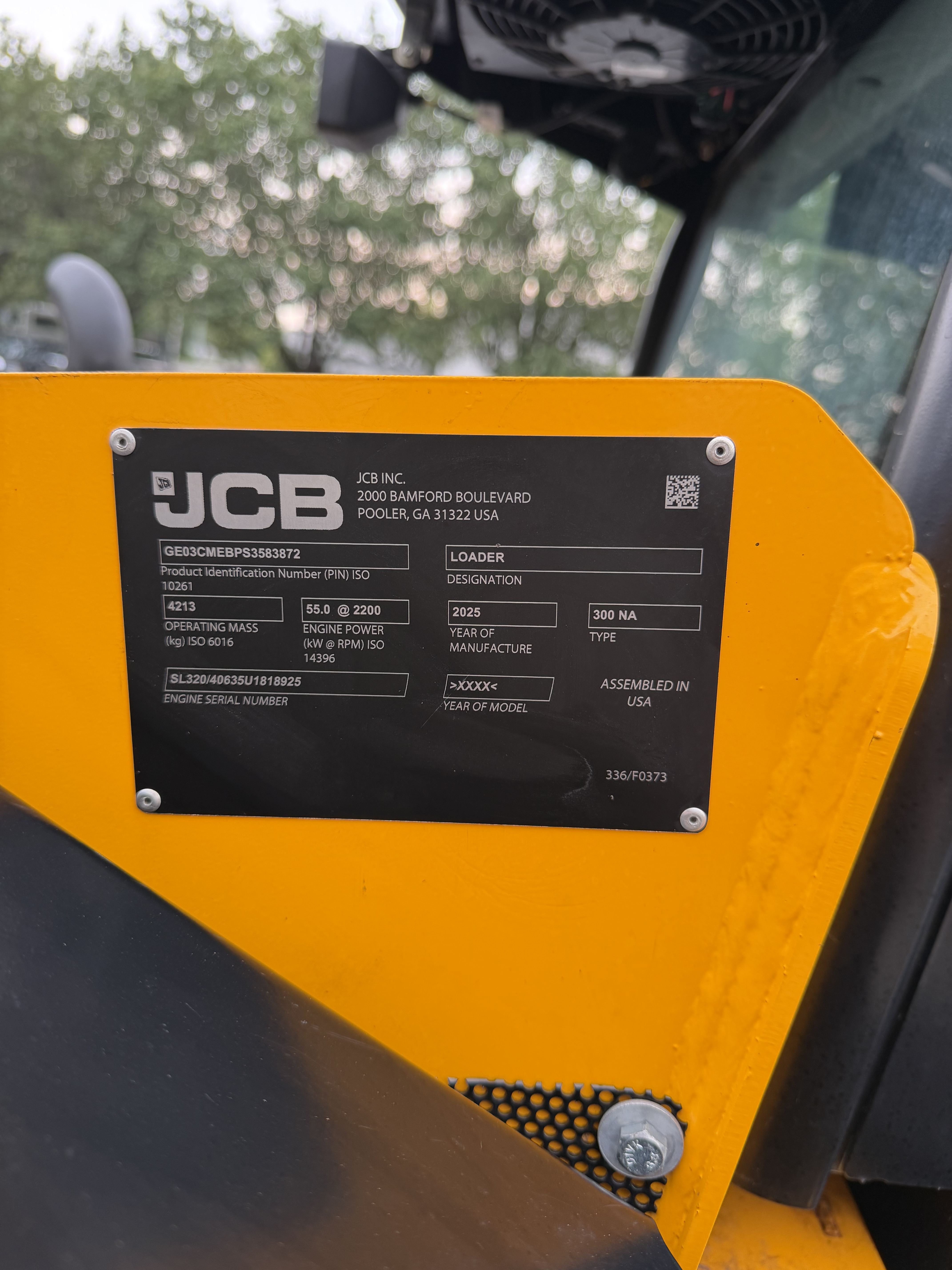 2025 JCB 300