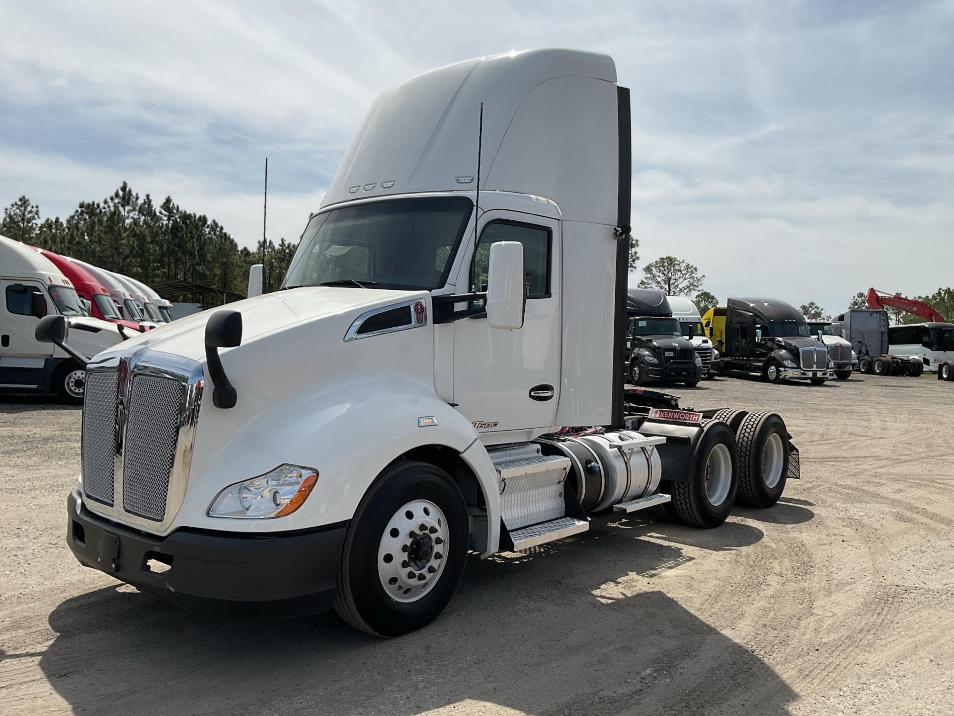 Photo of a 2021 Kenworth T680