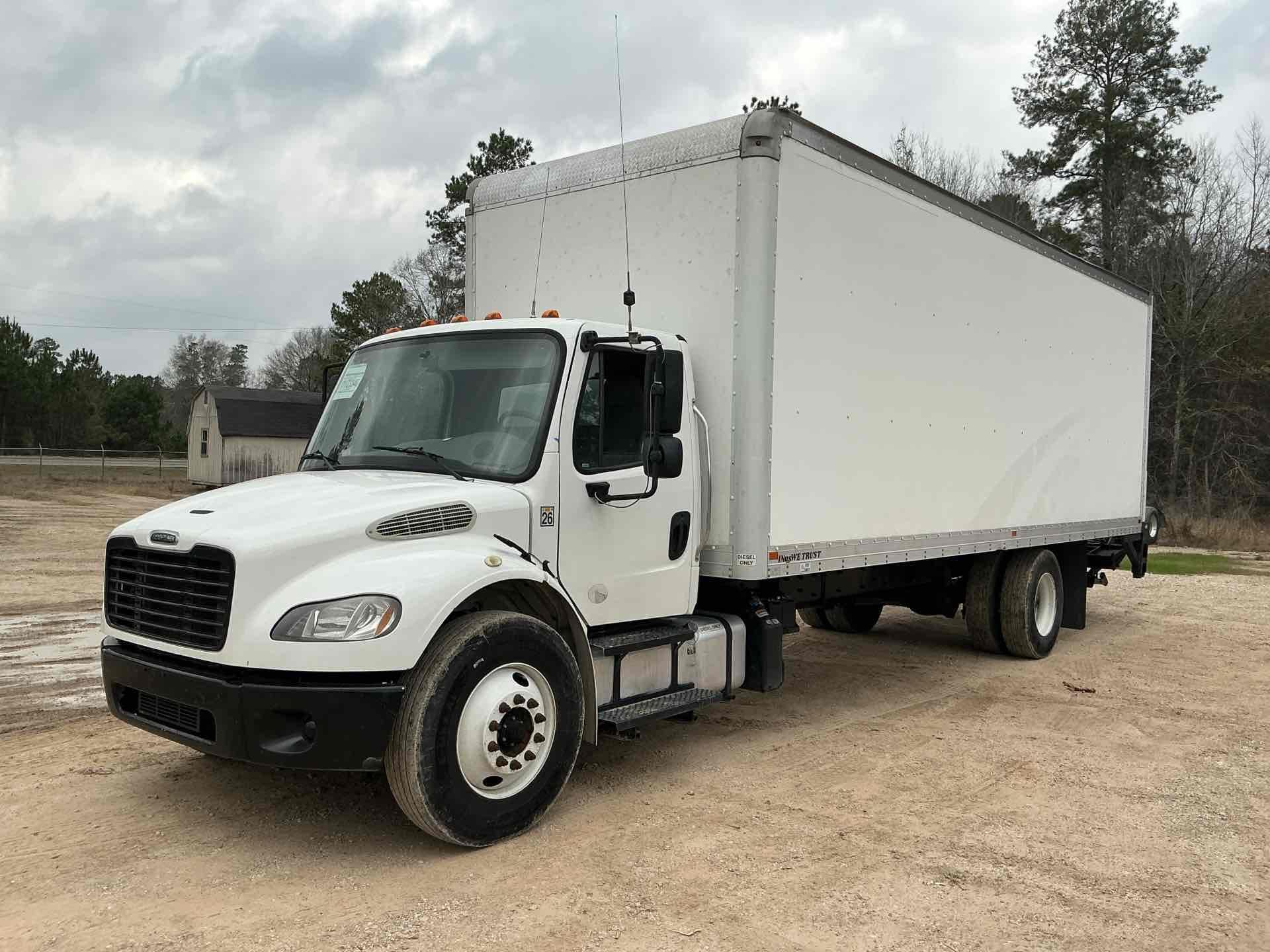 2019 Freightliner BUSINESS CLASS M2 106