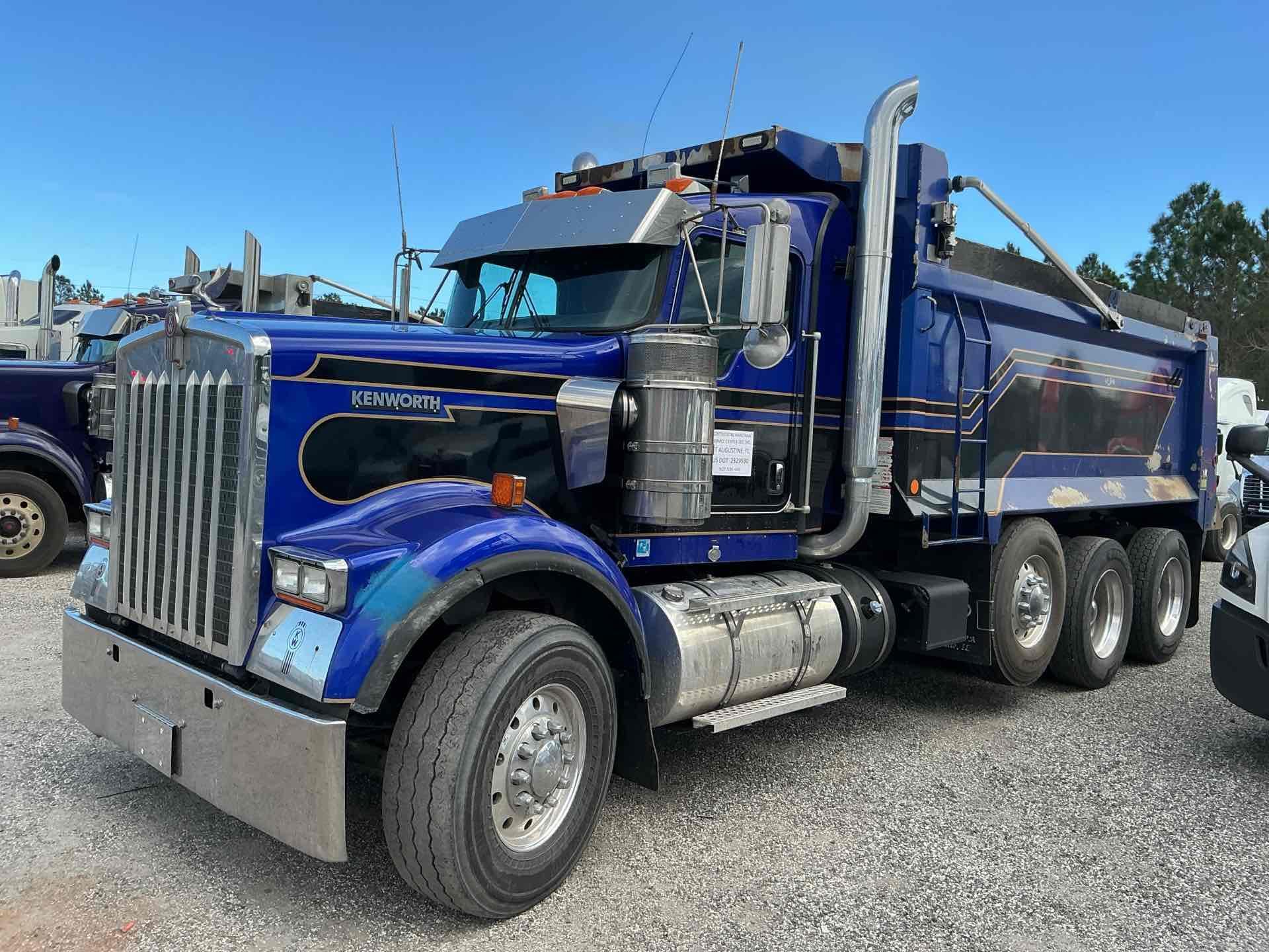 2016 Kenworth W990