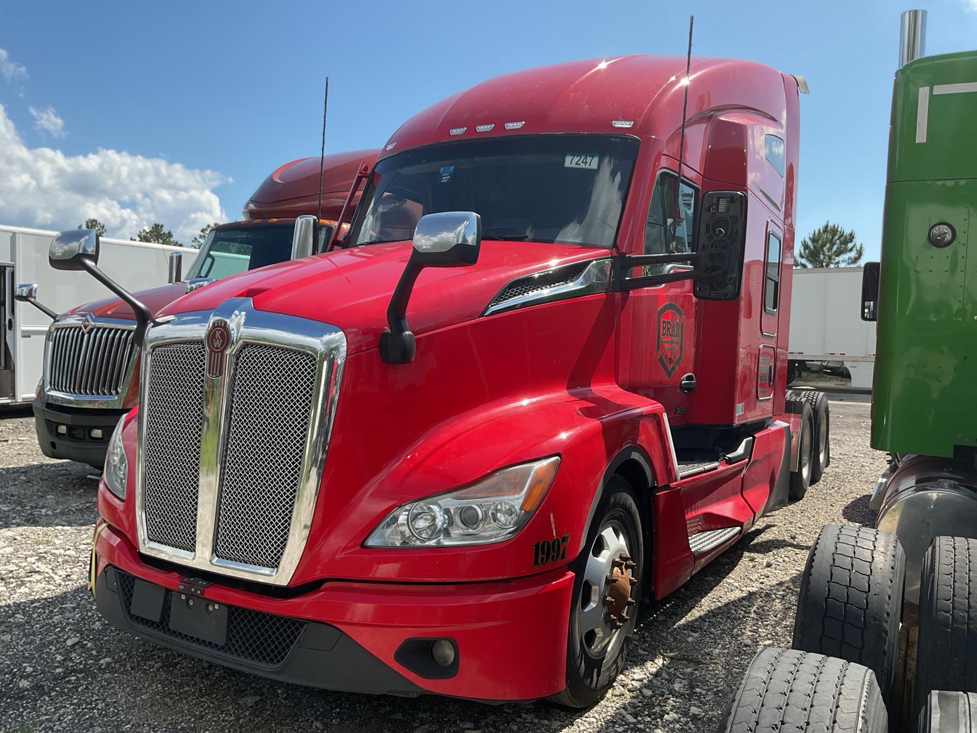 Photo of a 2023 Kenworth T680