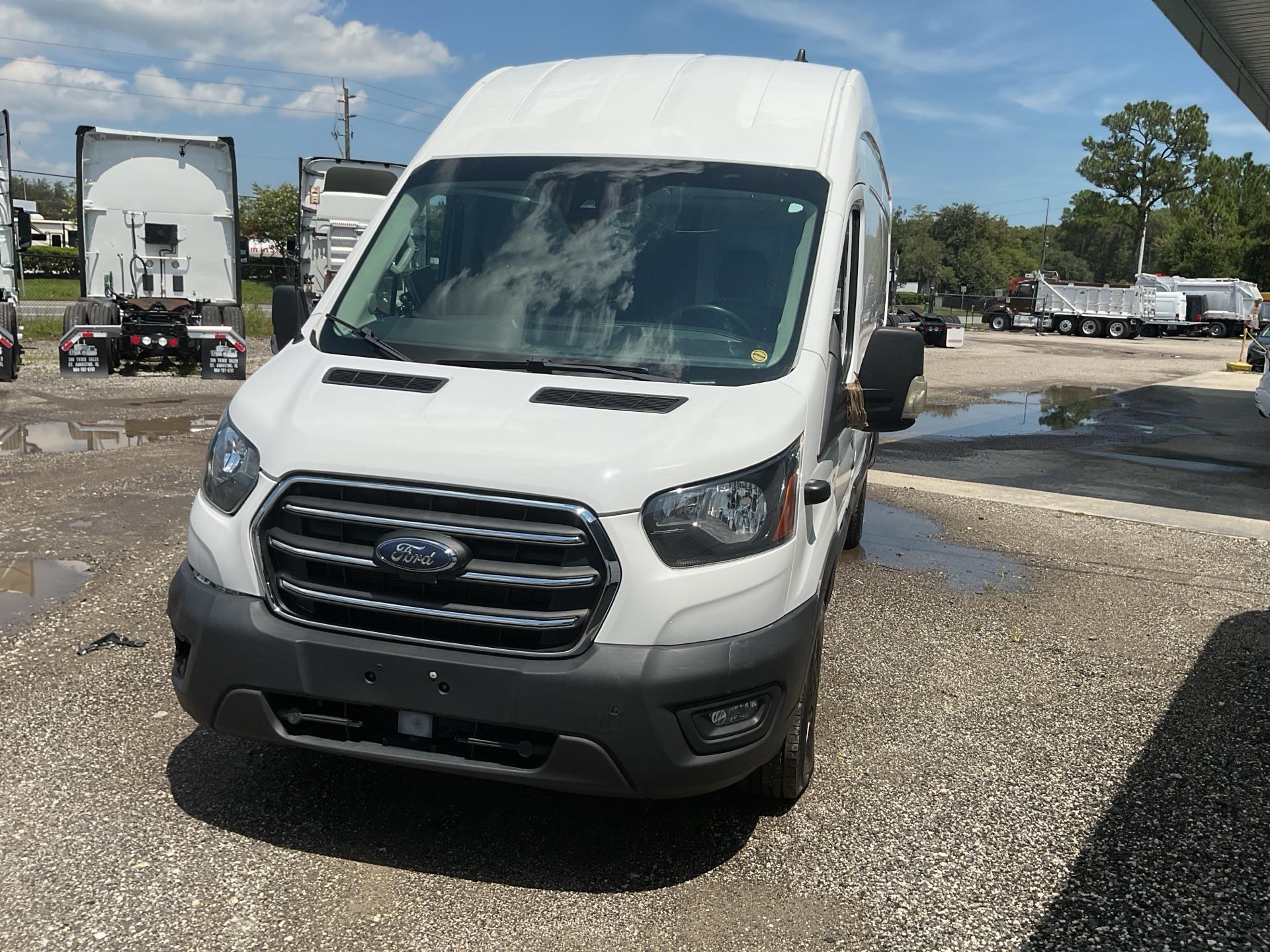 Photo of a 2020 Ford TRANSIT