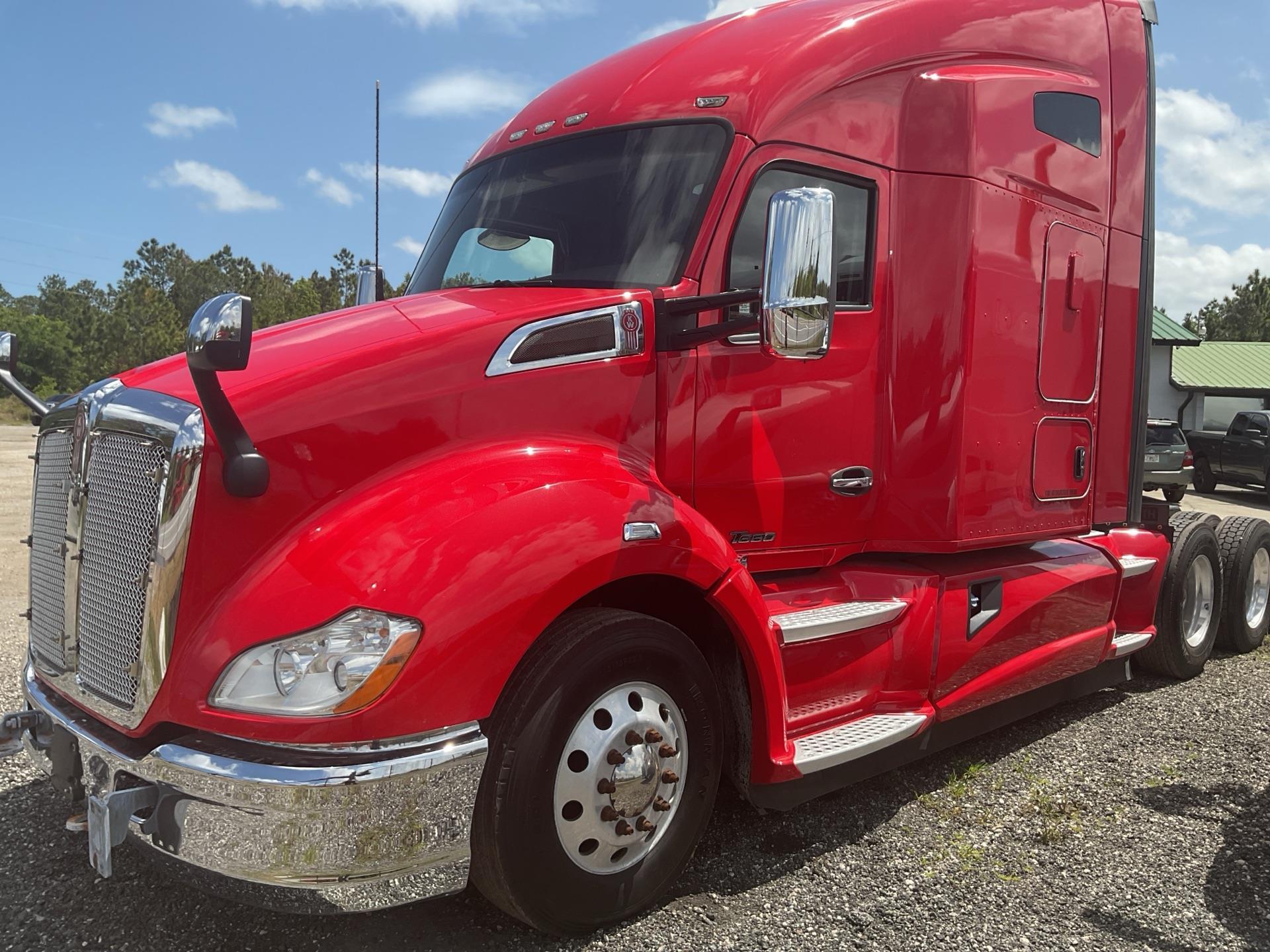 Photo of a 2020 Kenworth T680
