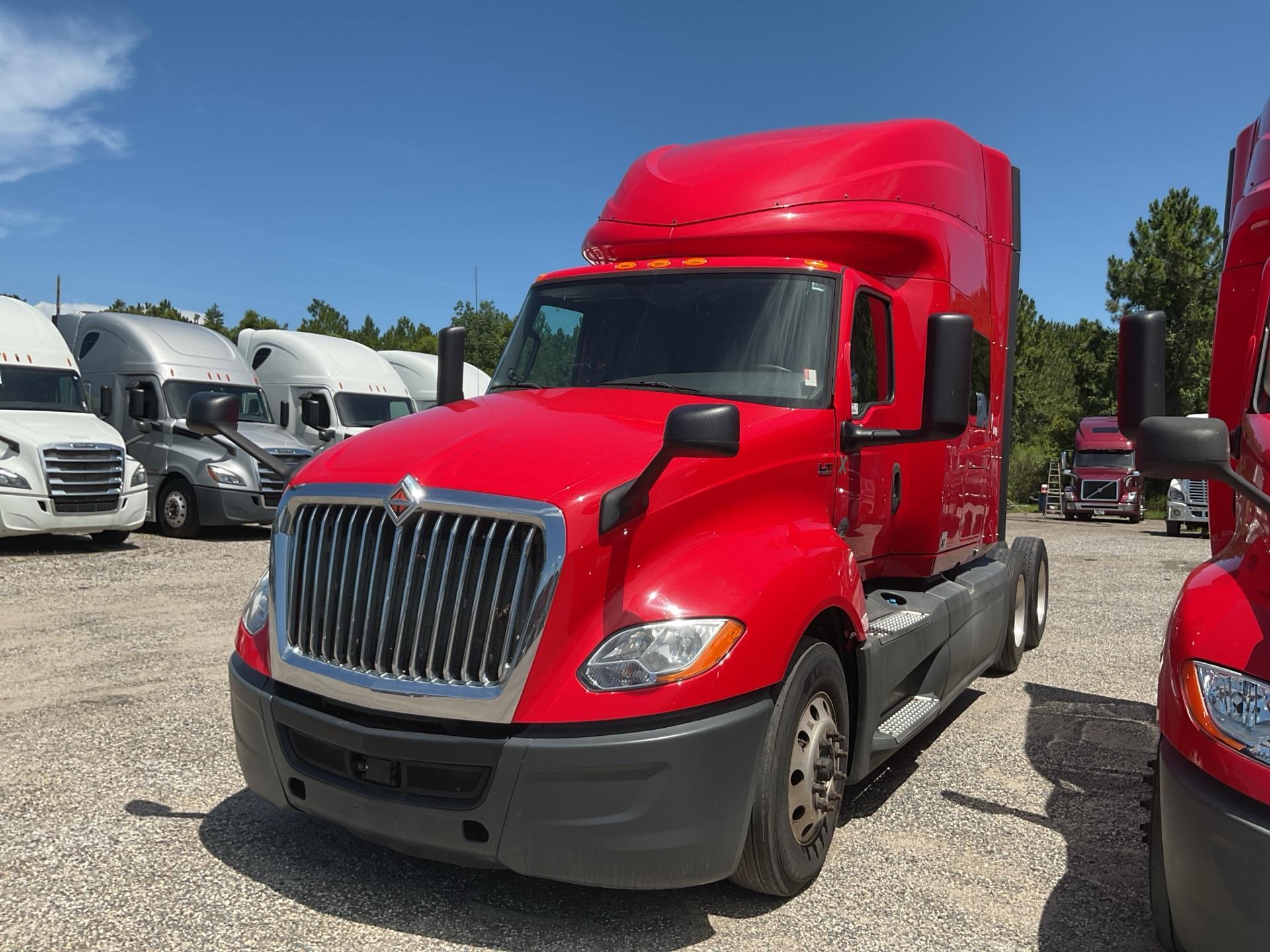 Photo of a 2020 International LT625