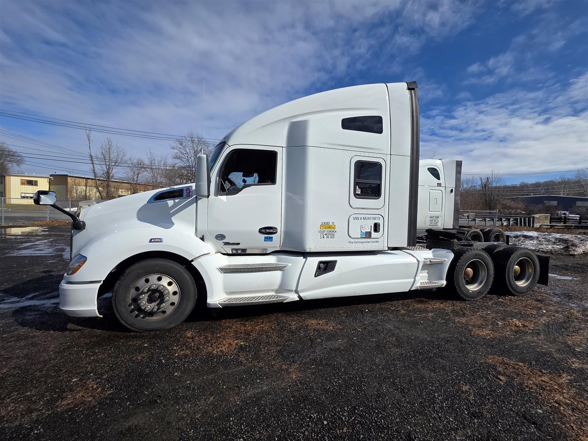 Photo of a 2021 Kenworth T680
