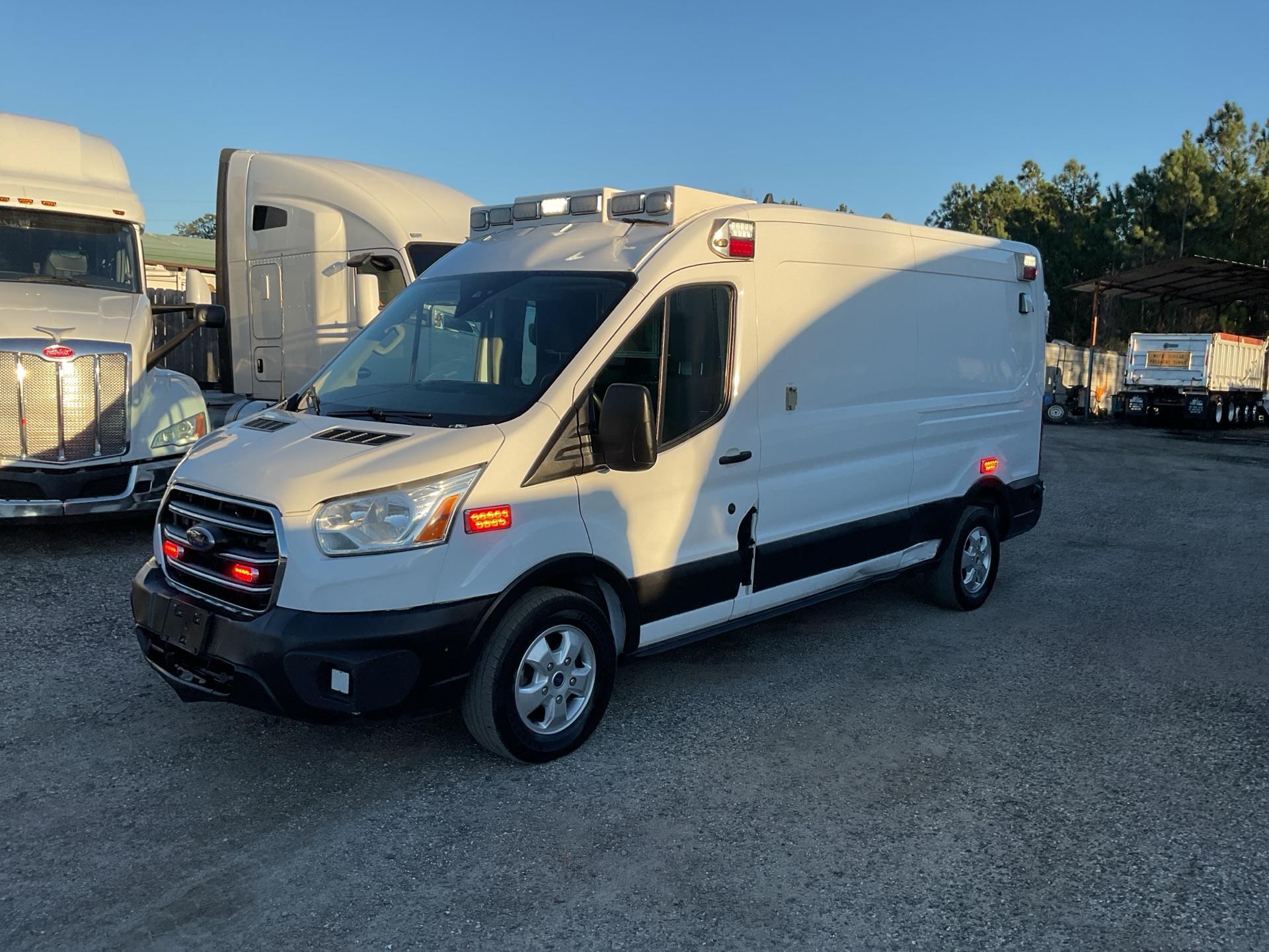 Photo of a 2020 Ford TRANSIT