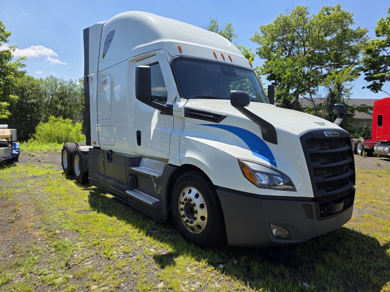 Photo of a 2022 Freightliner CASCADIA 126