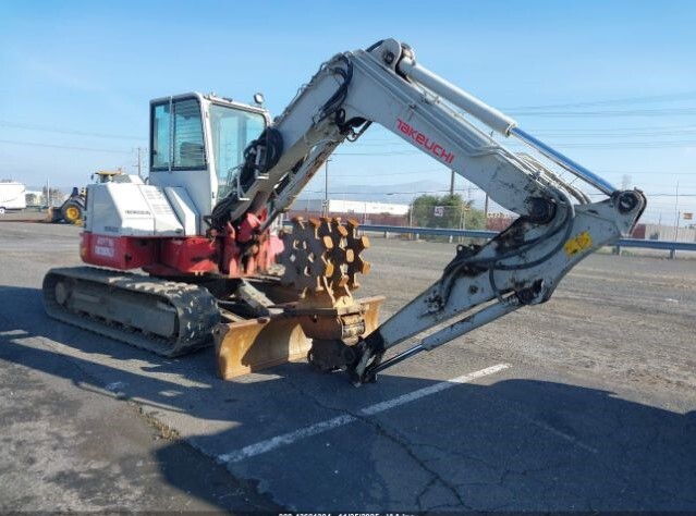 Photo of a 2017 Takeuchi TB280FR