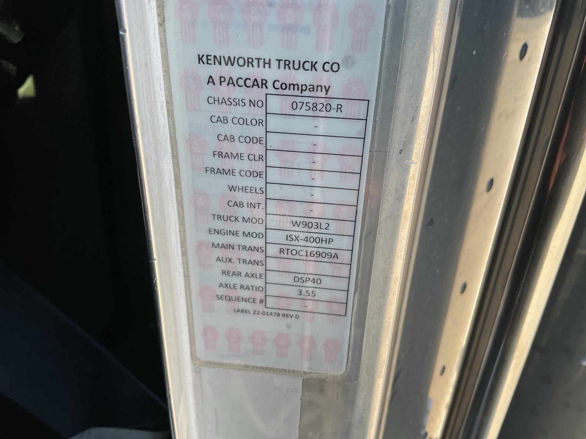 2005 Kenworth W900B