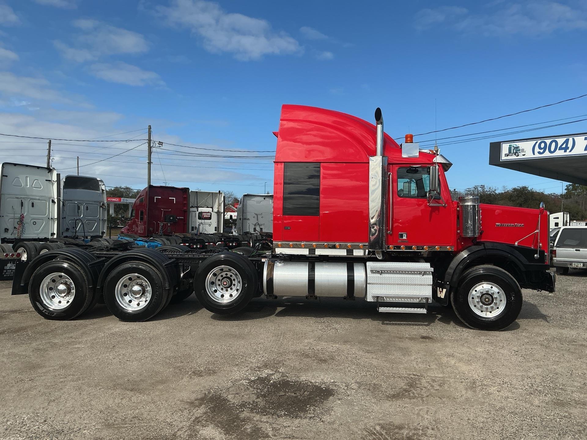 2020 Western Star CONVENTIONAL