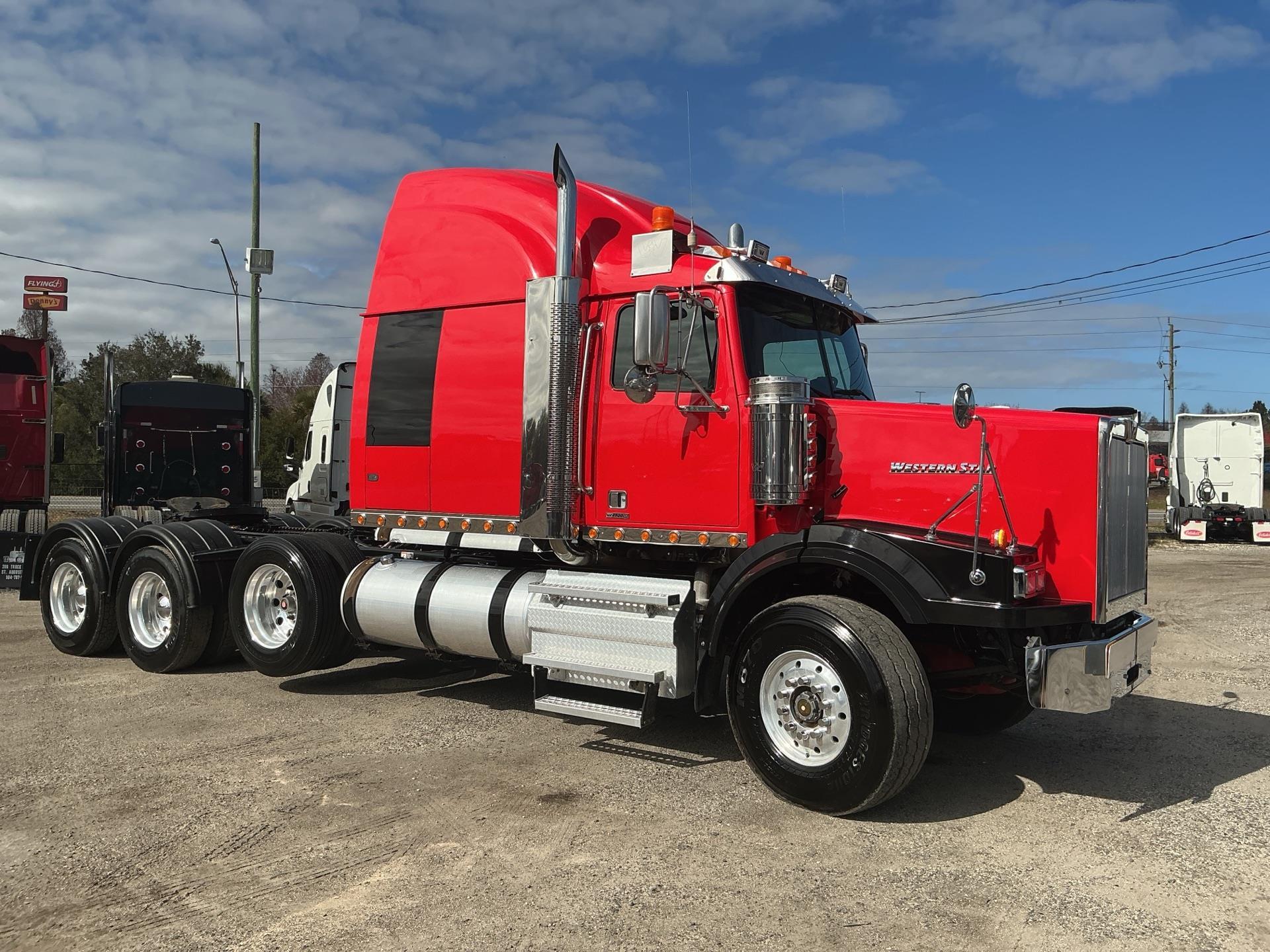 2020 Western Star CONVENTIONAL