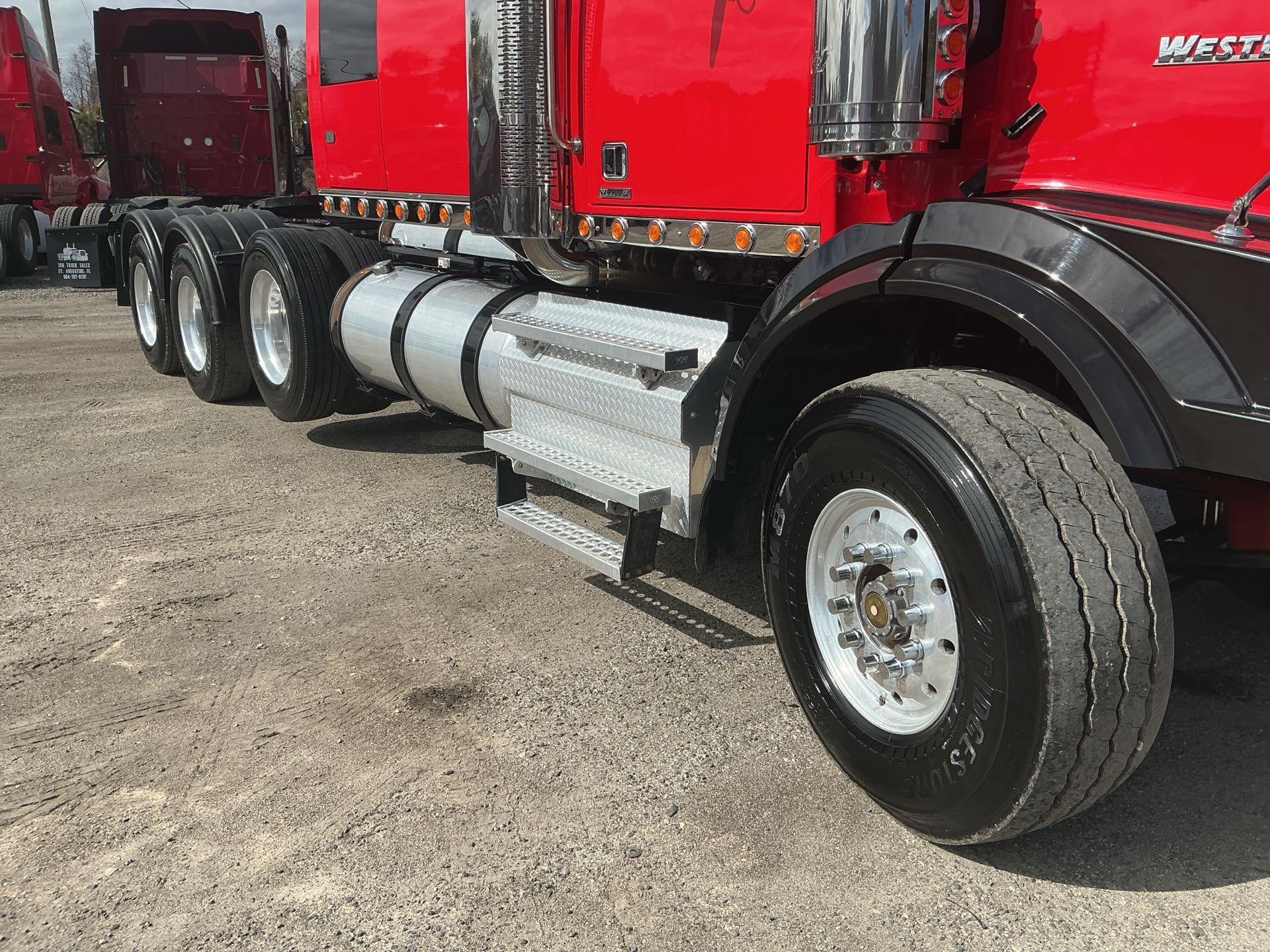 2020 Western Star CONVENTIONAL