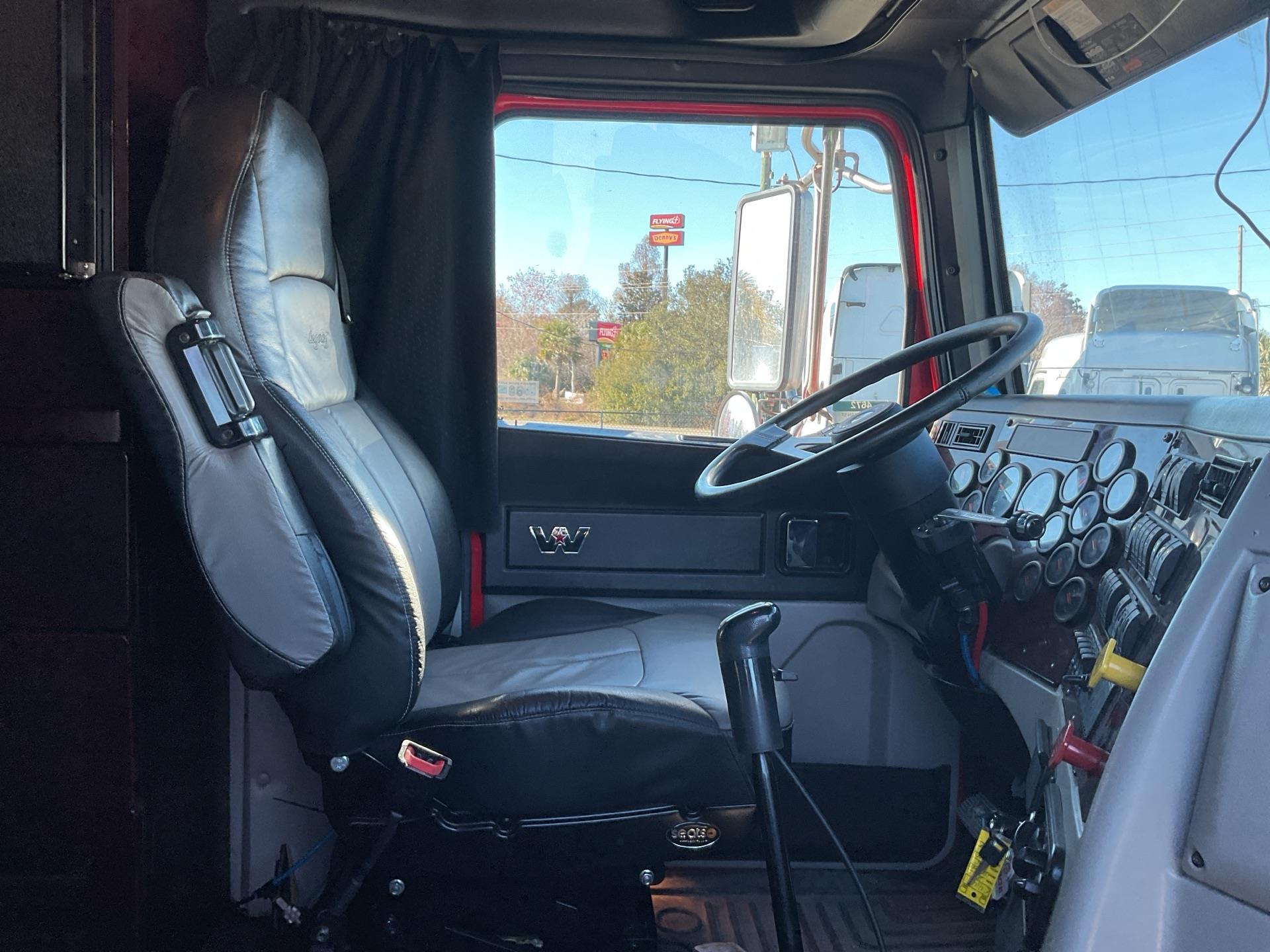 2020 Western Star CONVENTIONAL