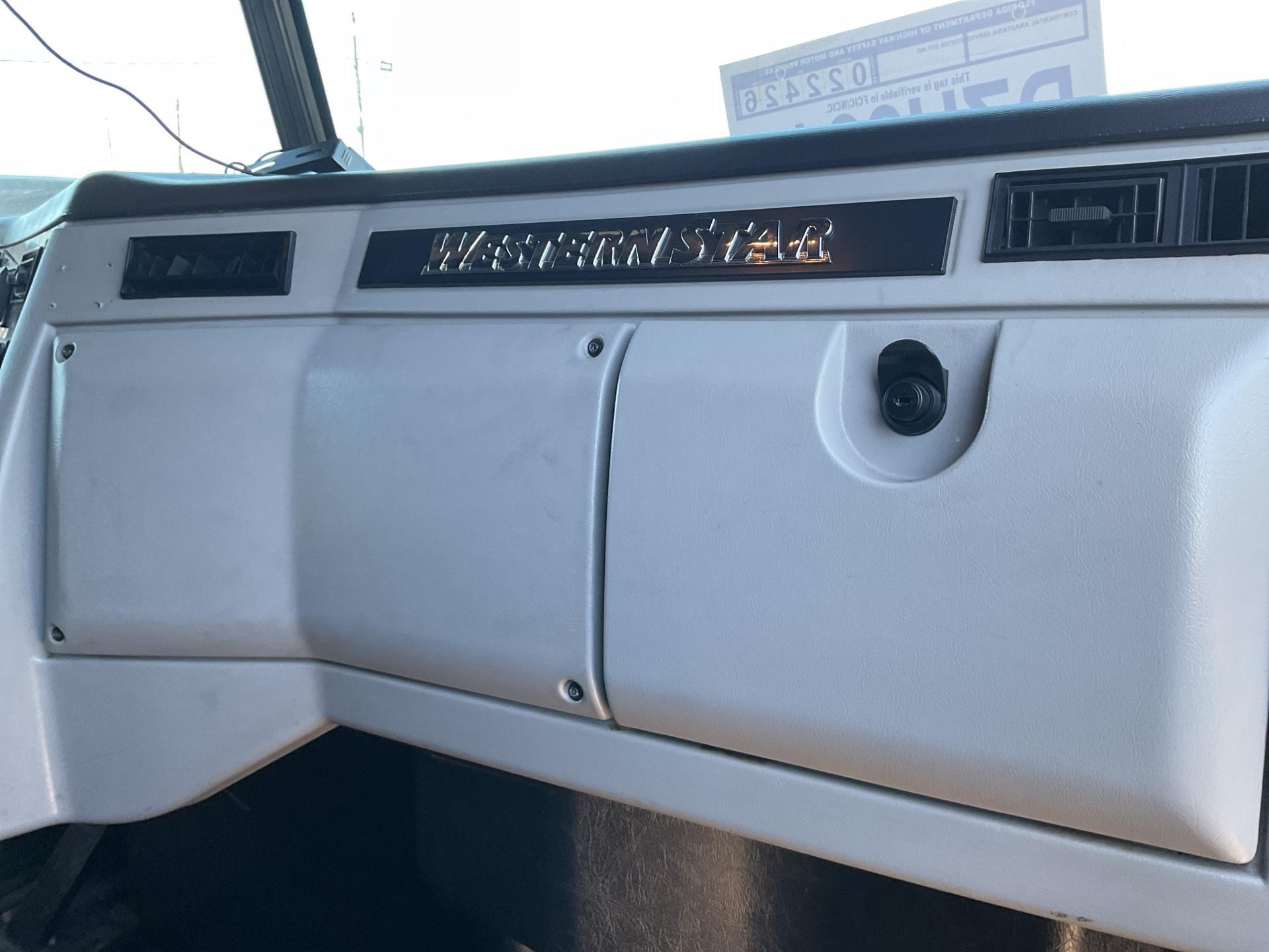2020 Western Star CONVENTIONAL