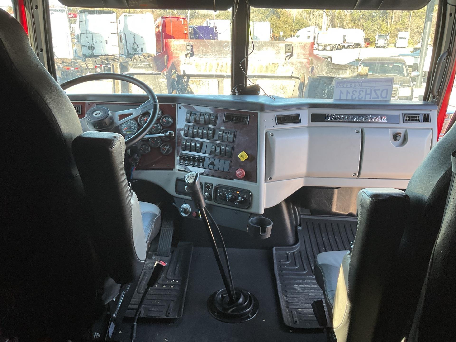 2020 Western Star CONVENTIONAL