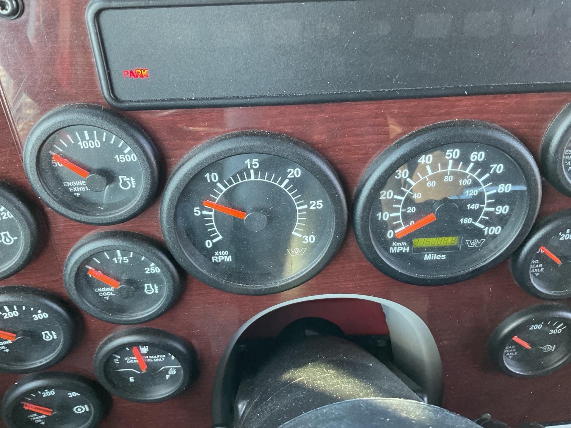 2020 Western Star CONVENTIONAL