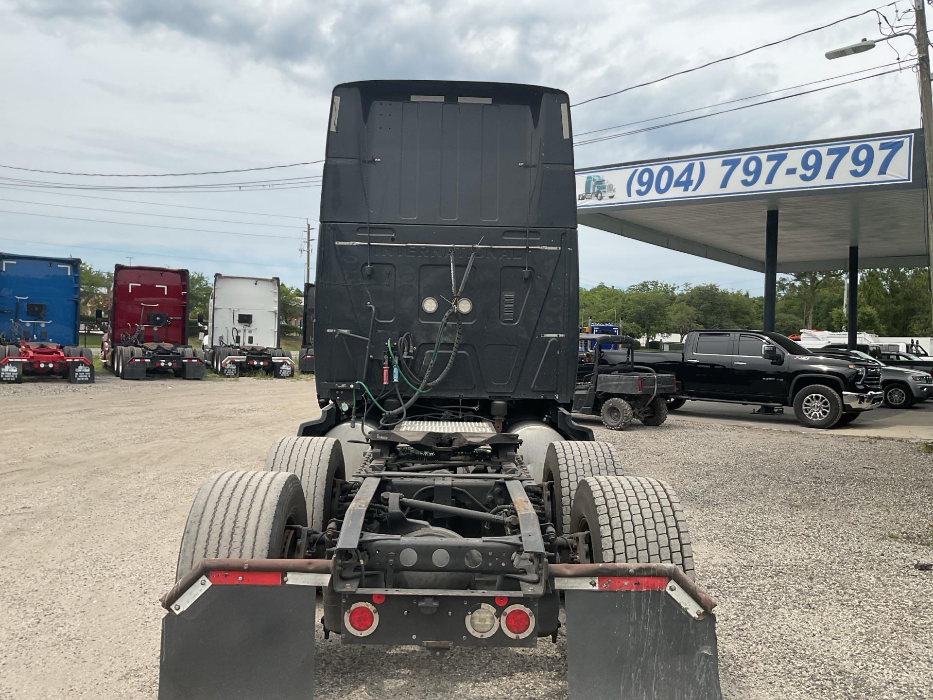 2020 International LT625