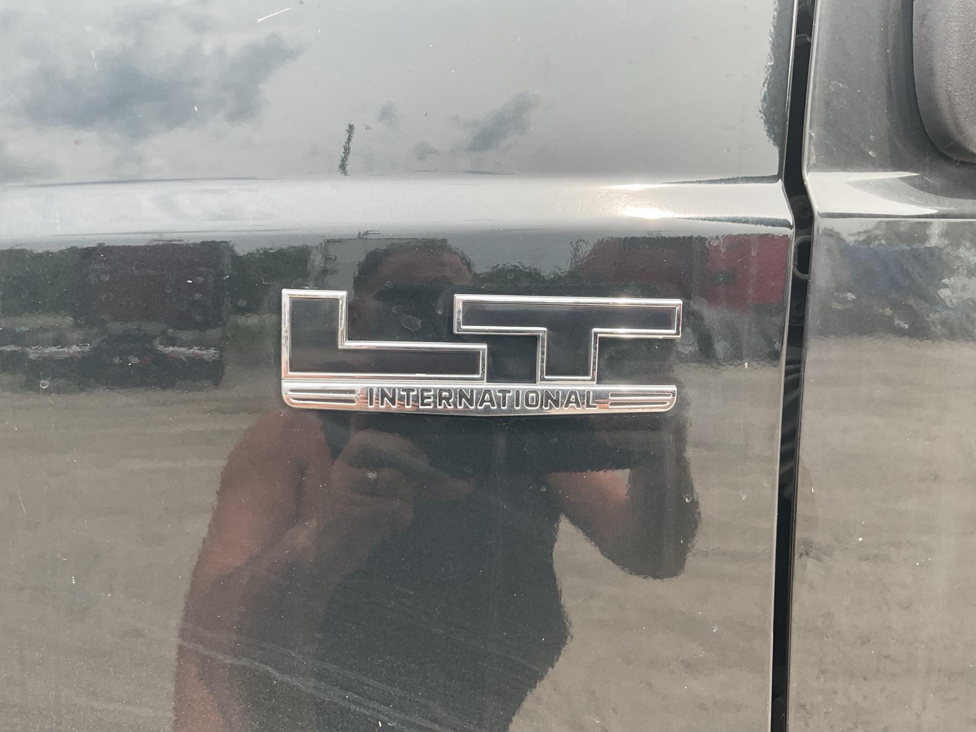 2020 International LT625