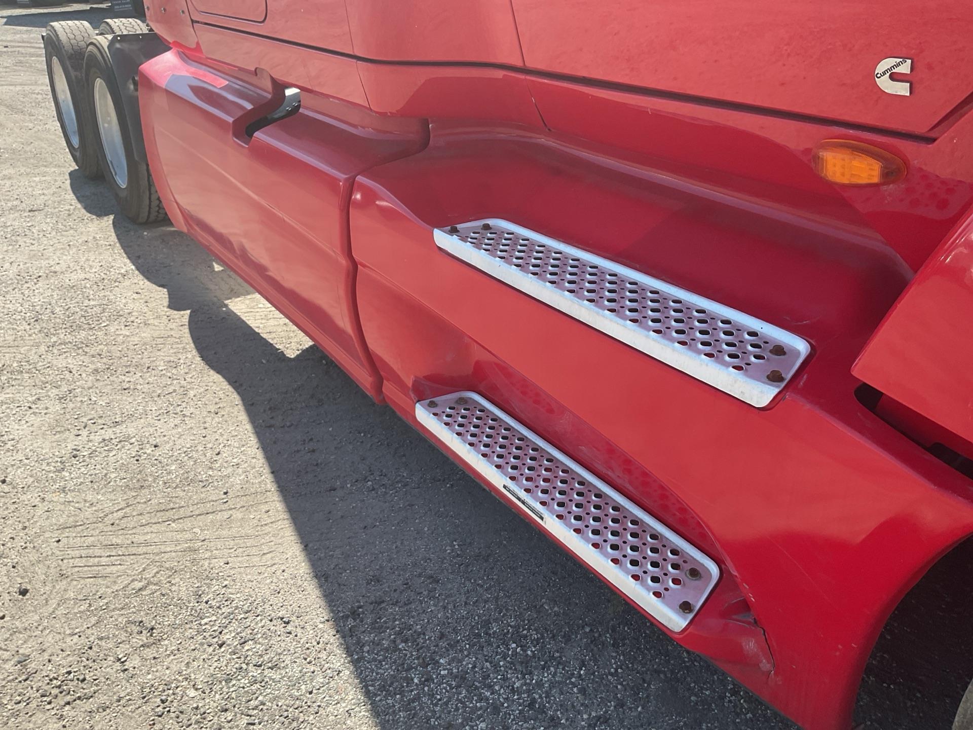 2020 International LT625
