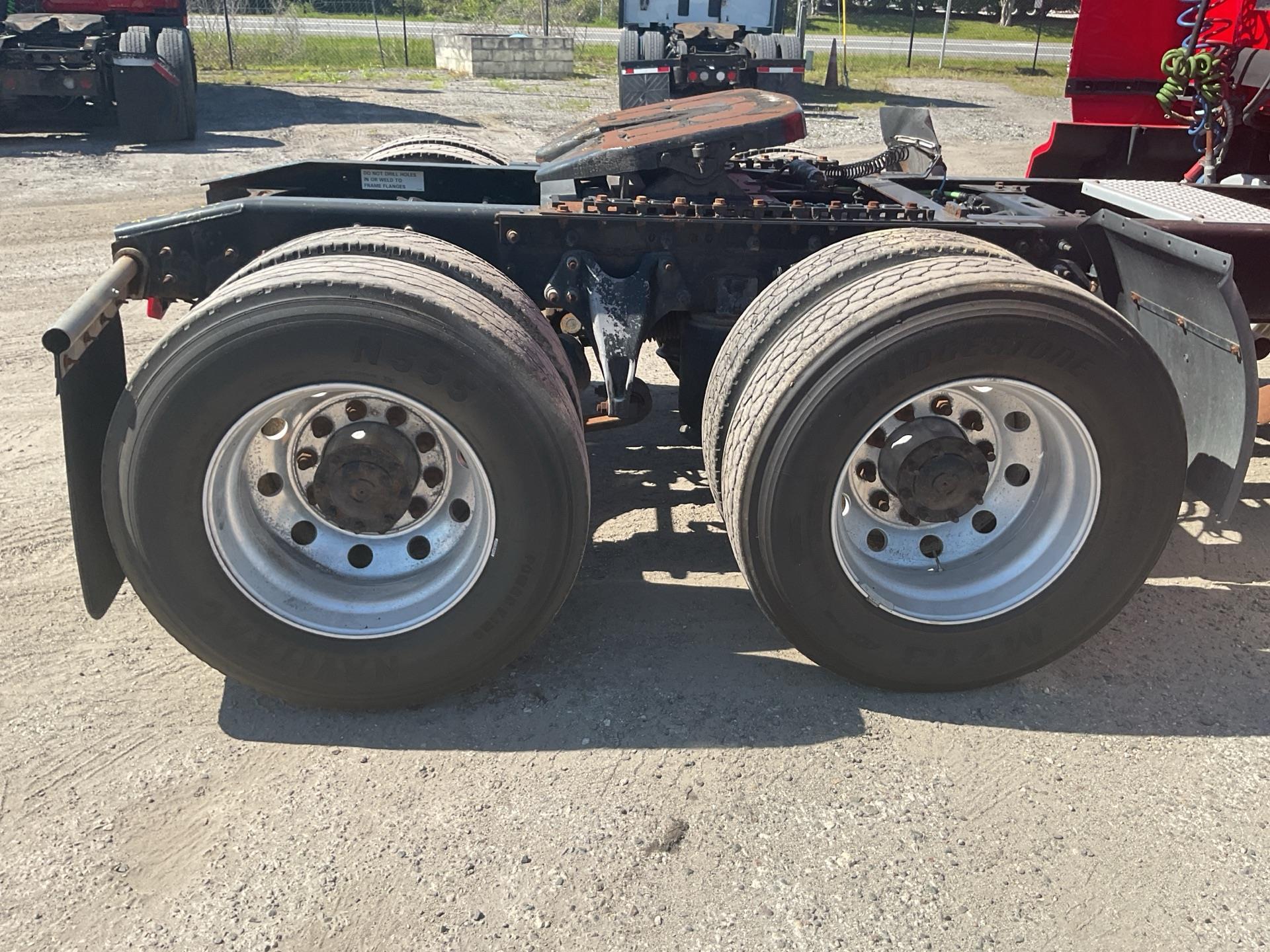 2020 International LT625