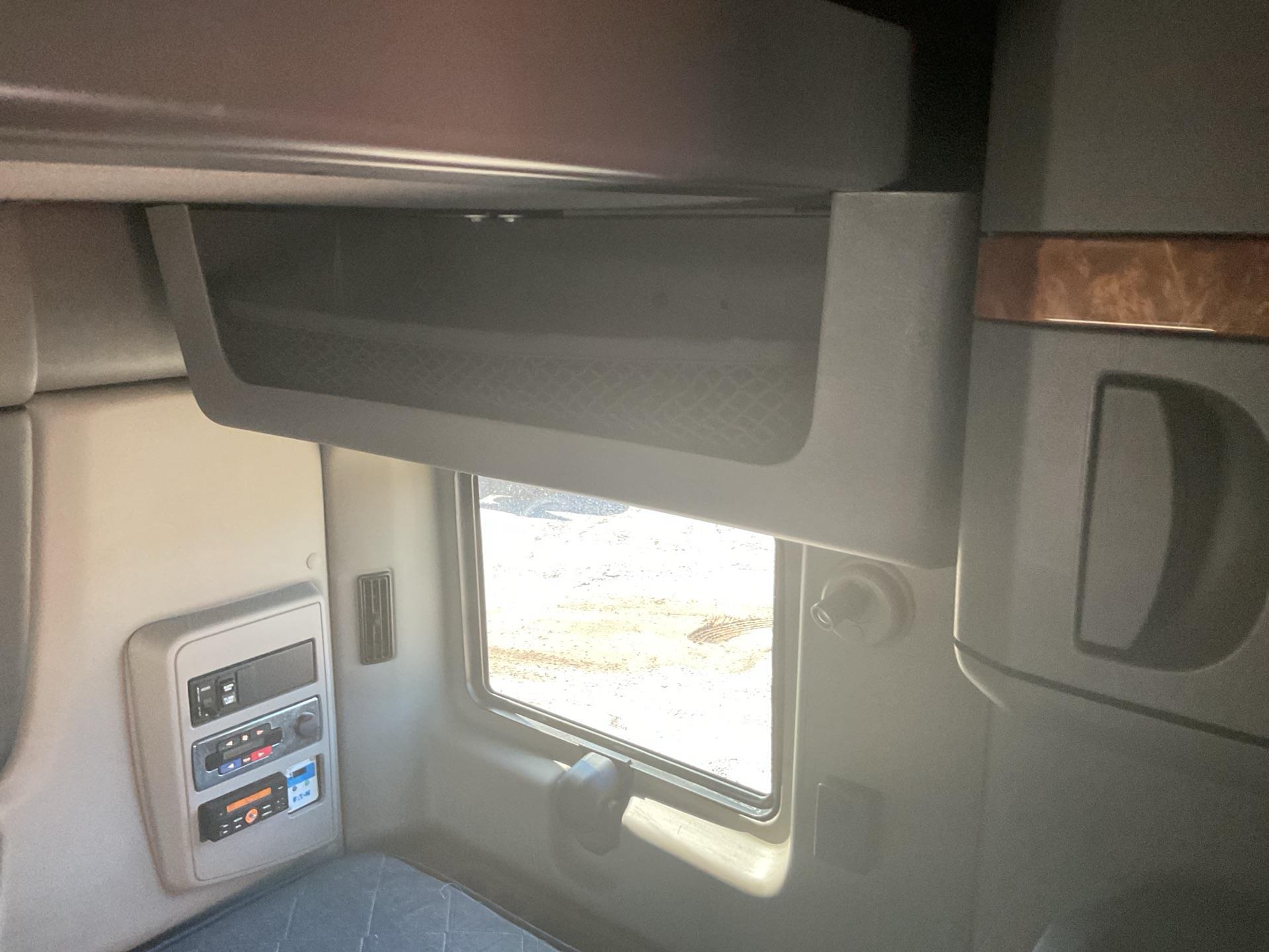 2020 International LT625