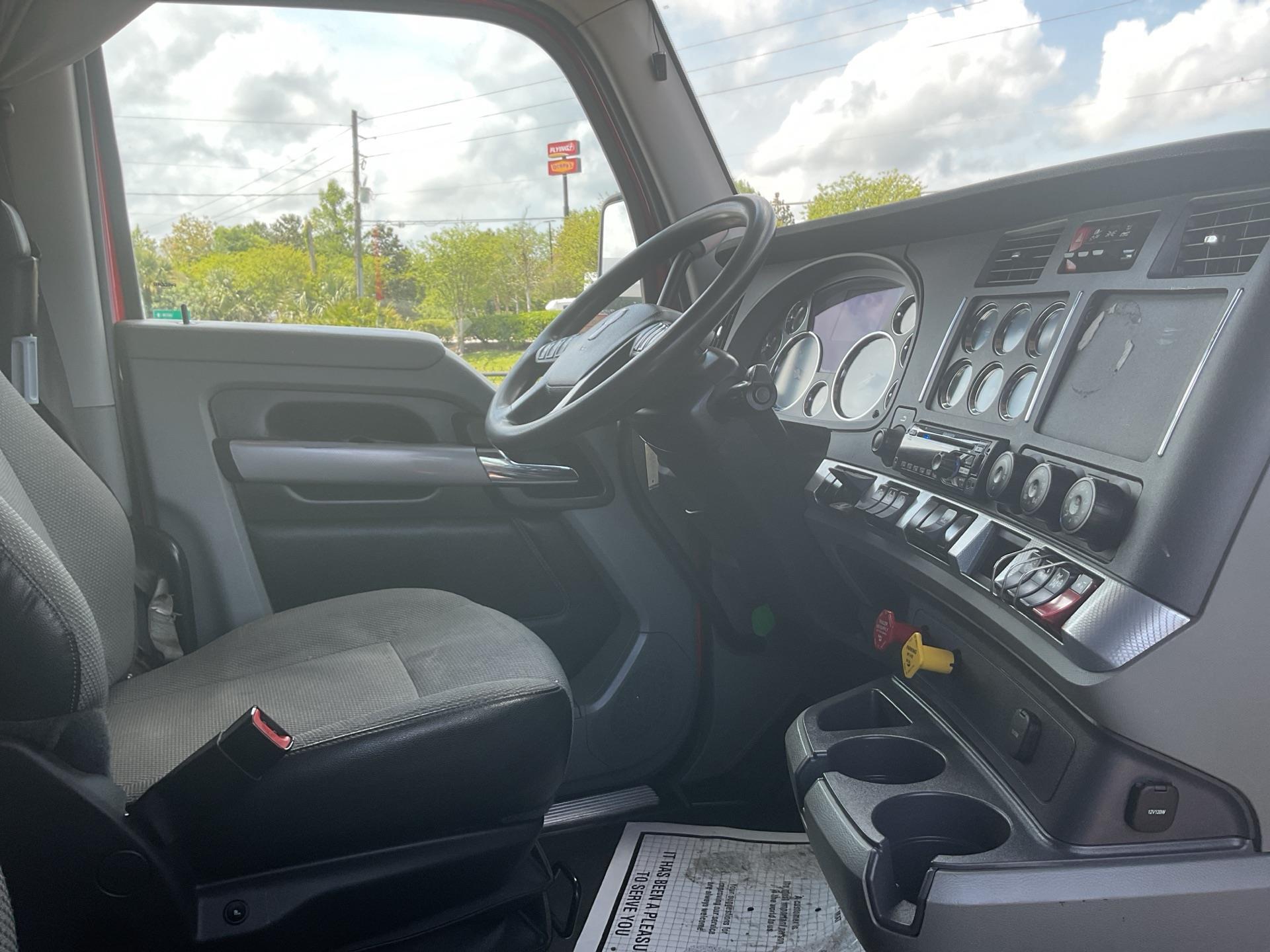 2020 Kenworth T680