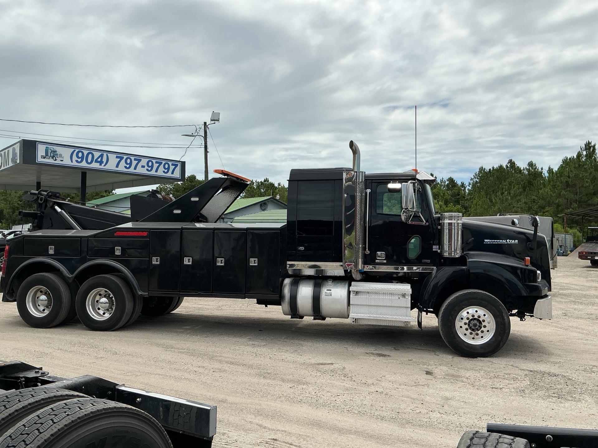 2015 Western Star 4900