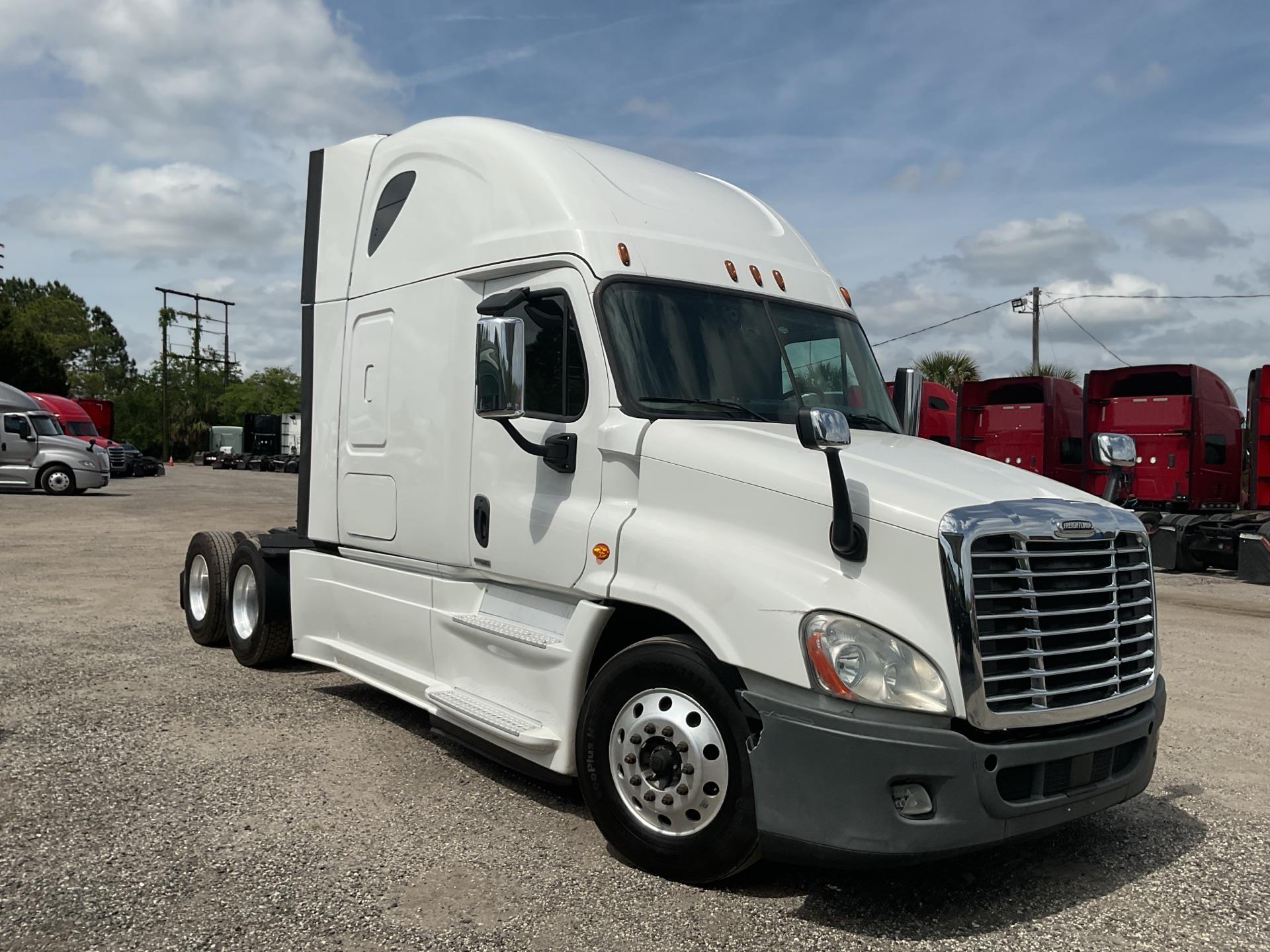 2020 Freightliner Cascadia 125