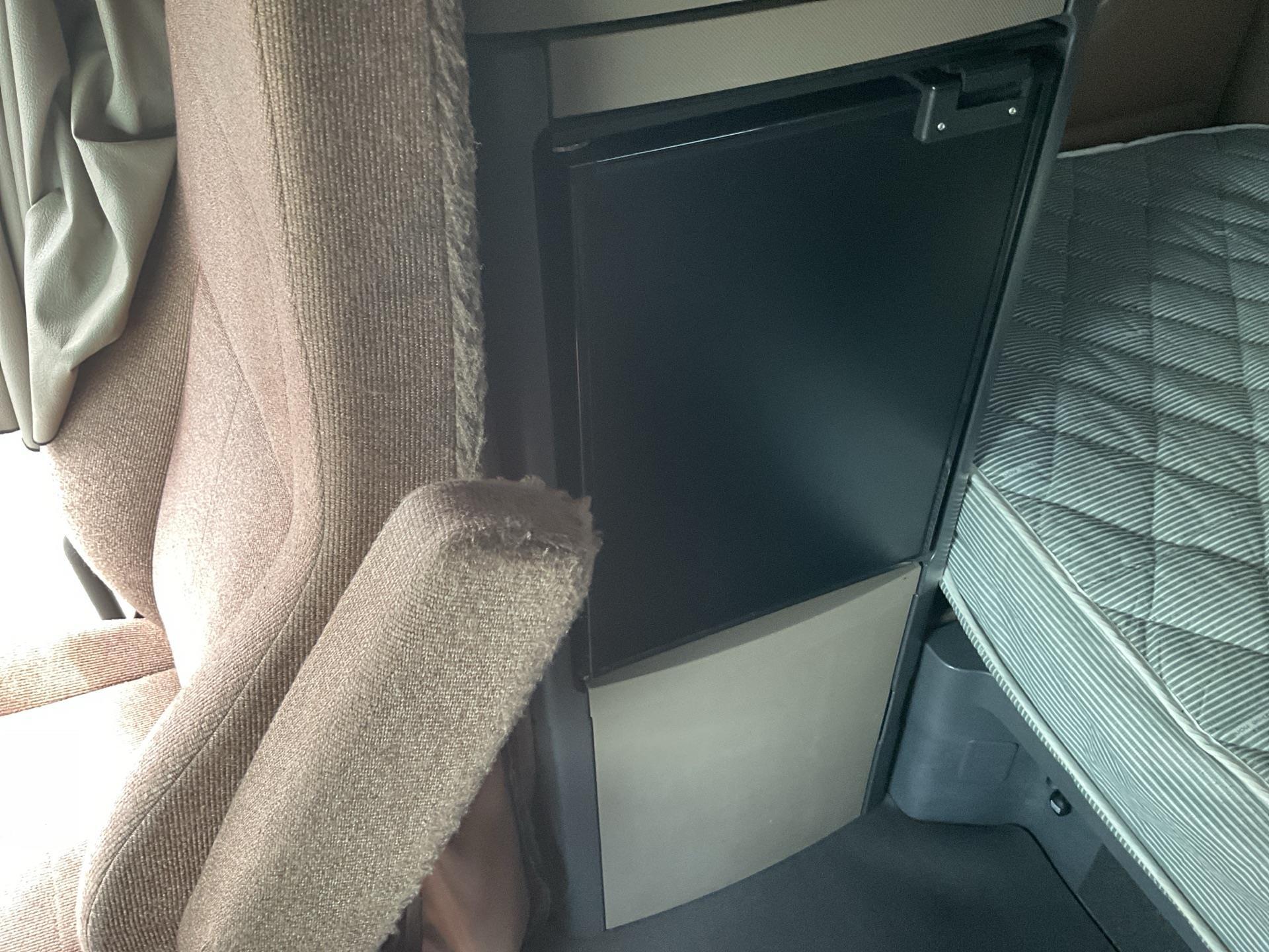 2020 Freightliner Cascadia 125