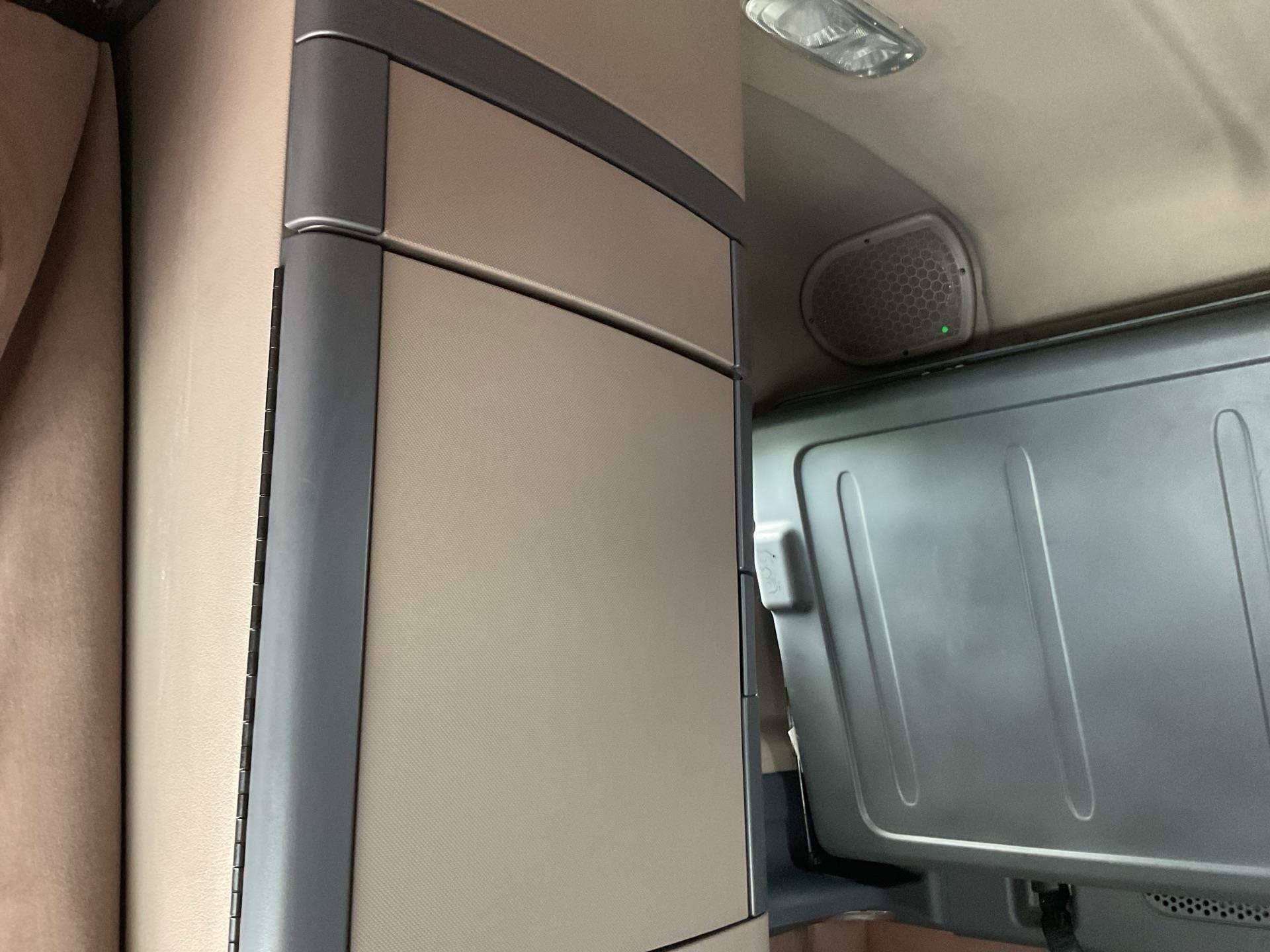 2020 Freightliner Cascadia 125
