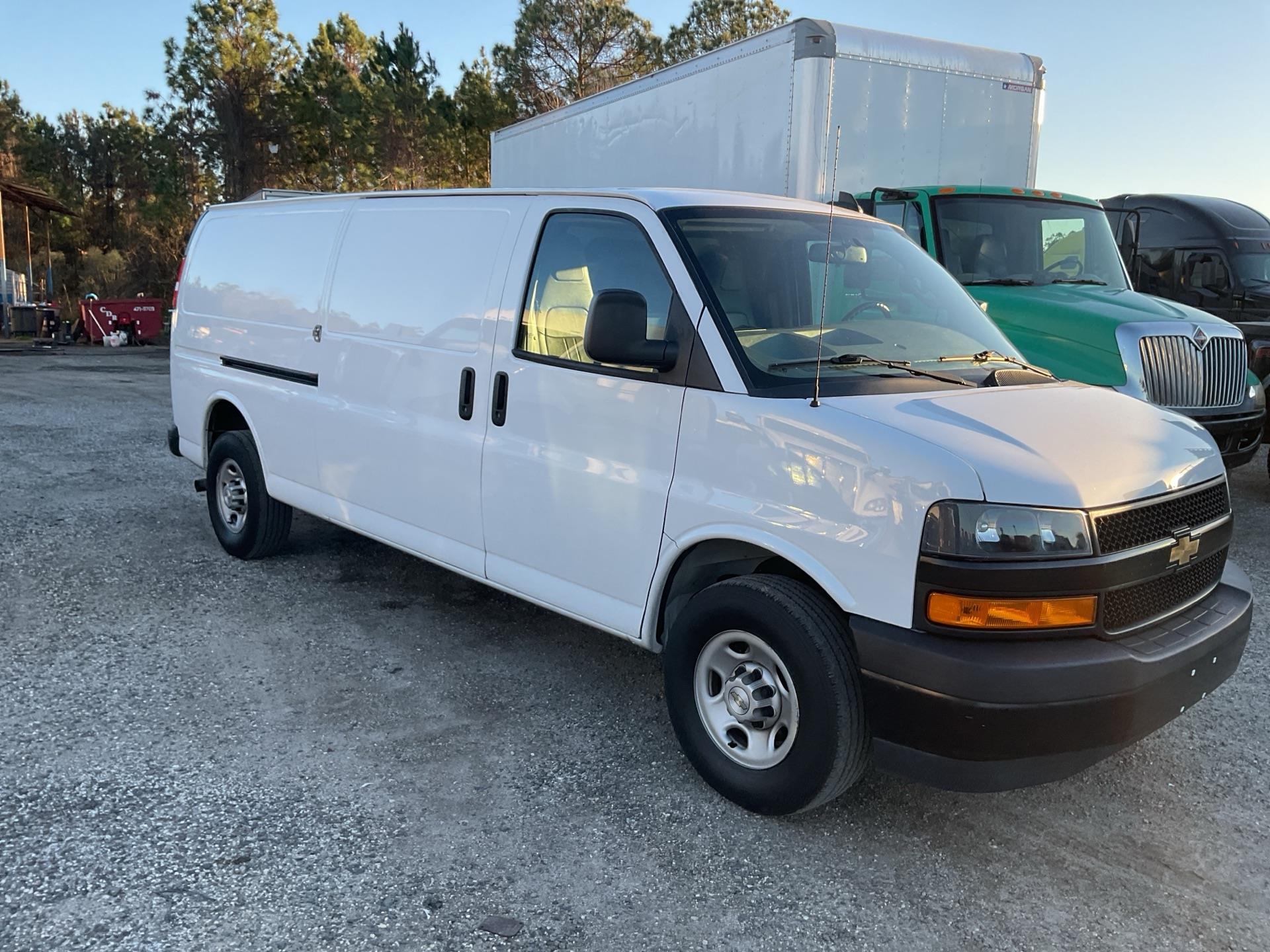 2022 Chevrolet Express