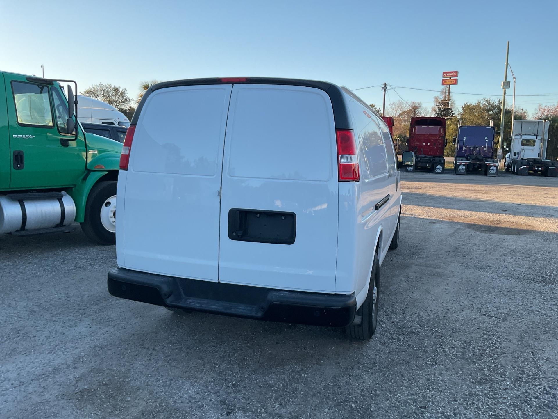 2022 Chevrolet Express
