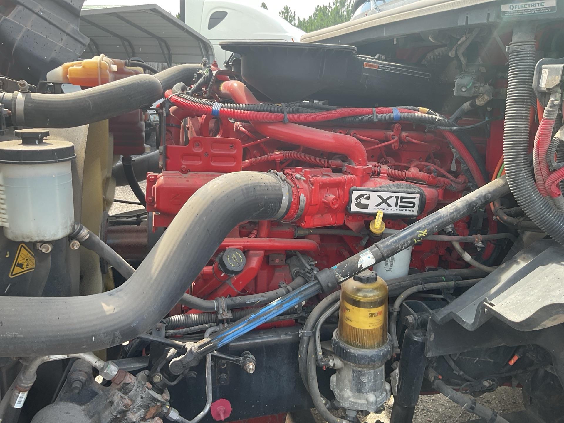 2019 International LT625