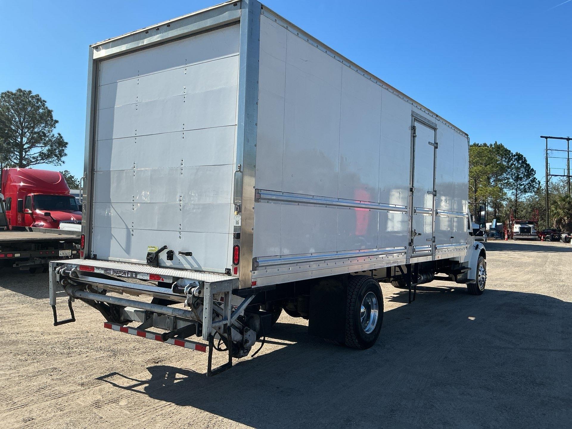 2020 Freightliner Business Class M2 106
