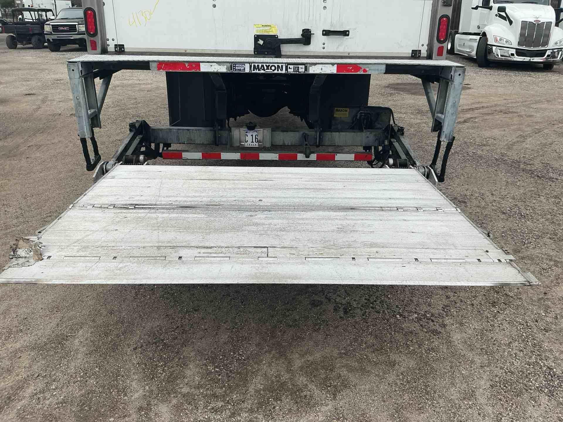 2020 Freightliner Business Class M2 106