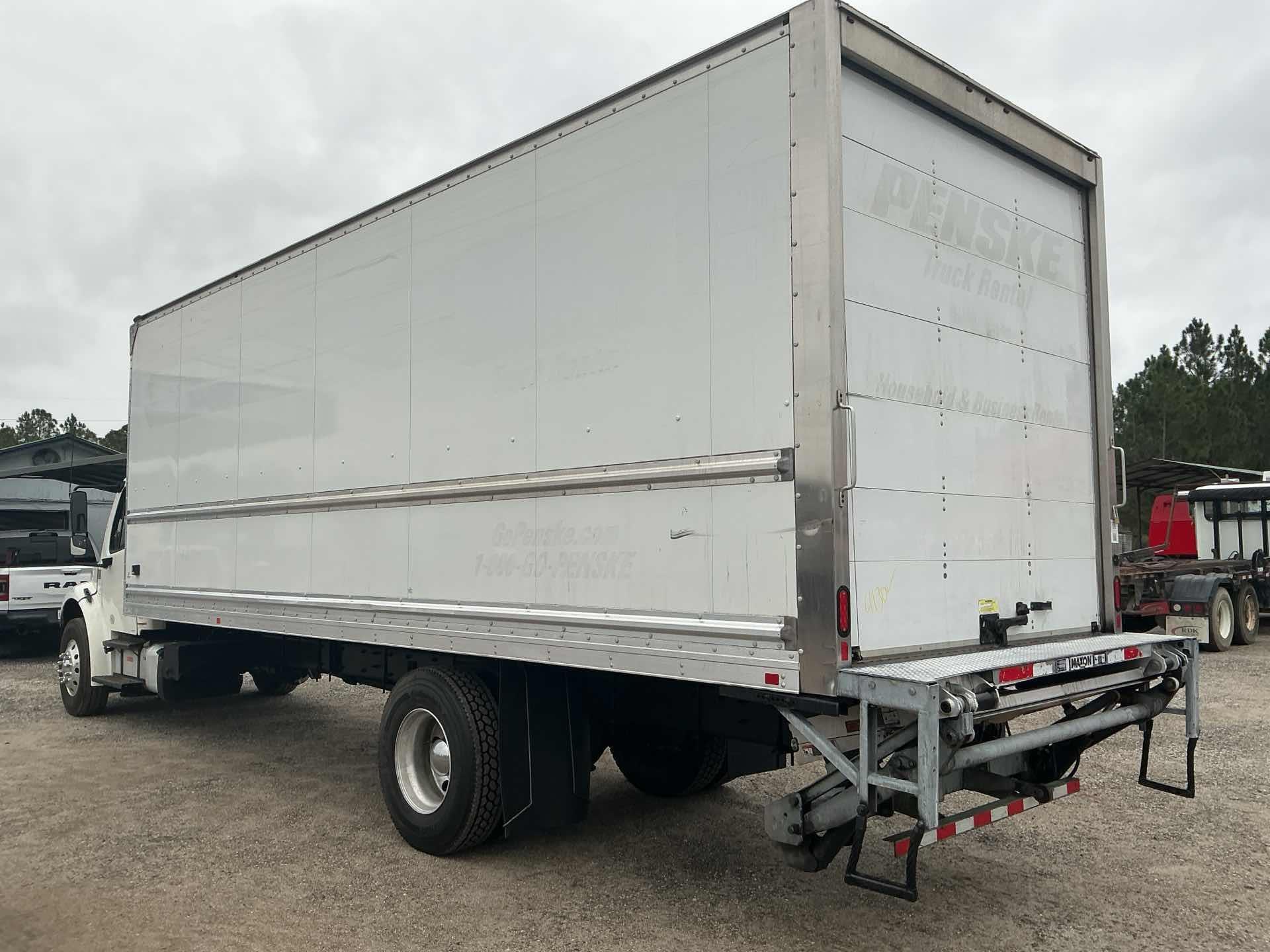 2020 Freightliner Business Class M2 106