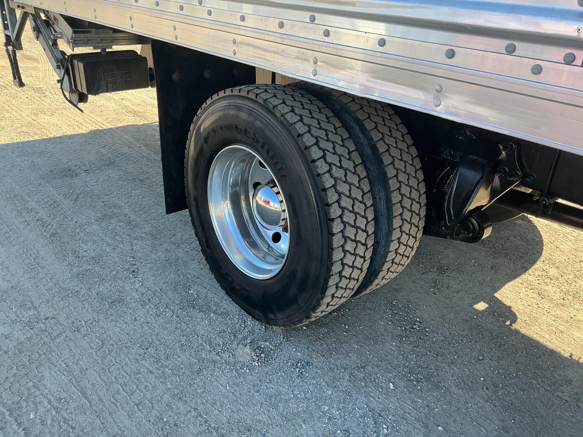 2020 Freightliner Business Class M2 106