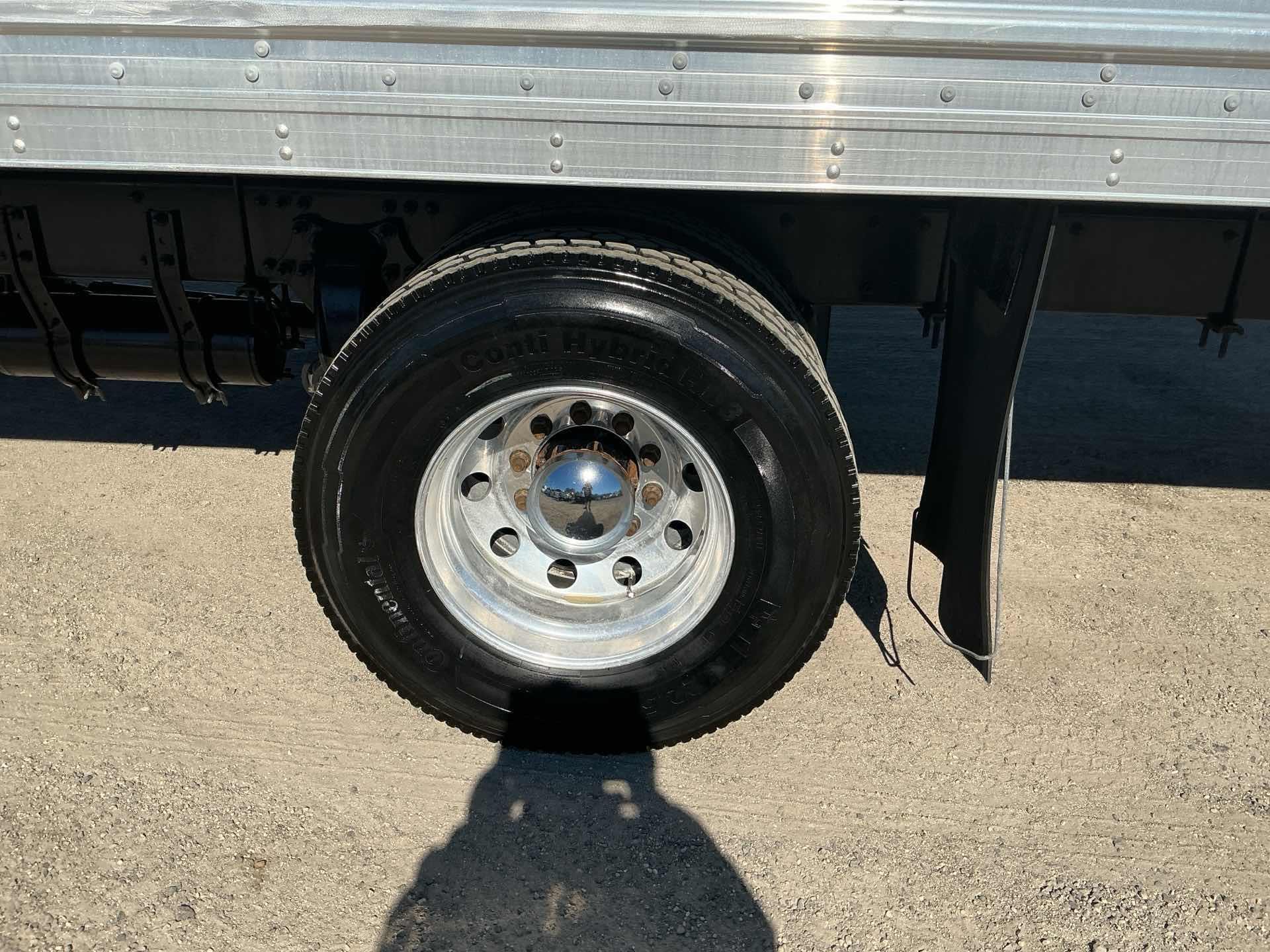 2020 Freightliner Business Class M2 106