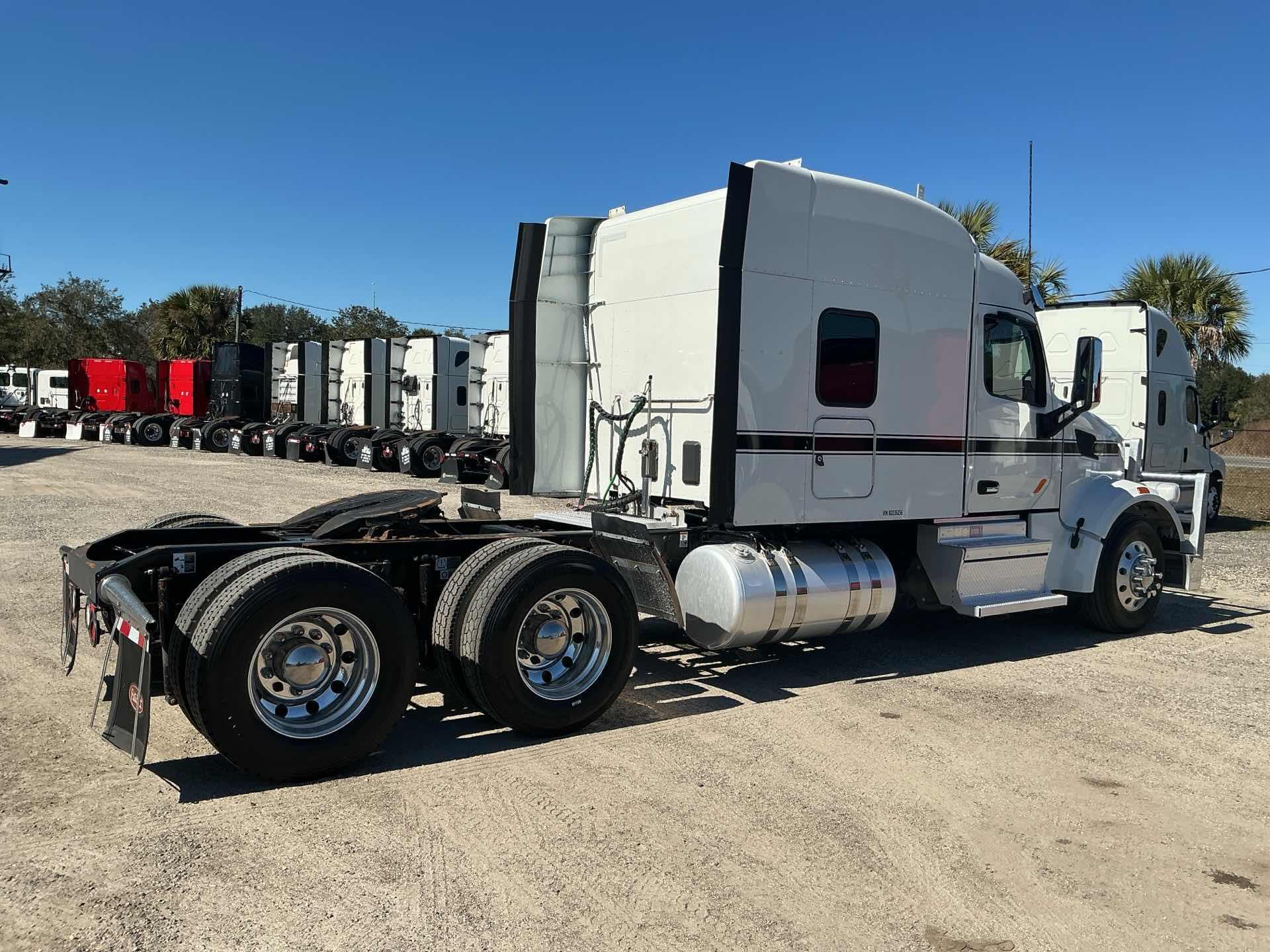 2019 Peterbilt 567