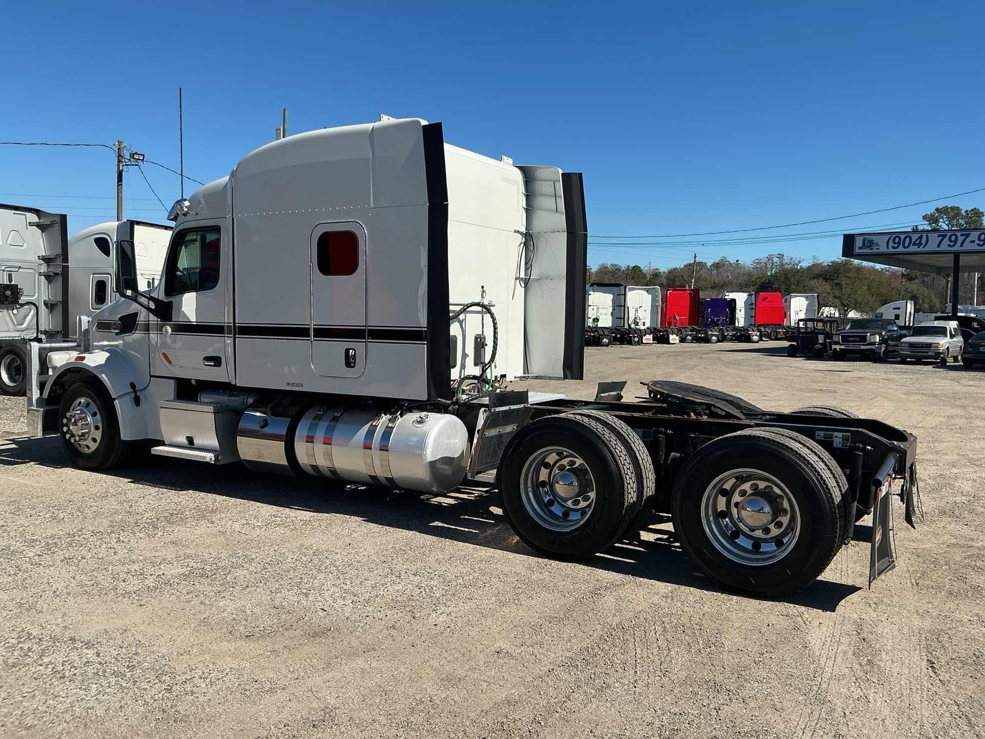 2019 Peterbilt 567