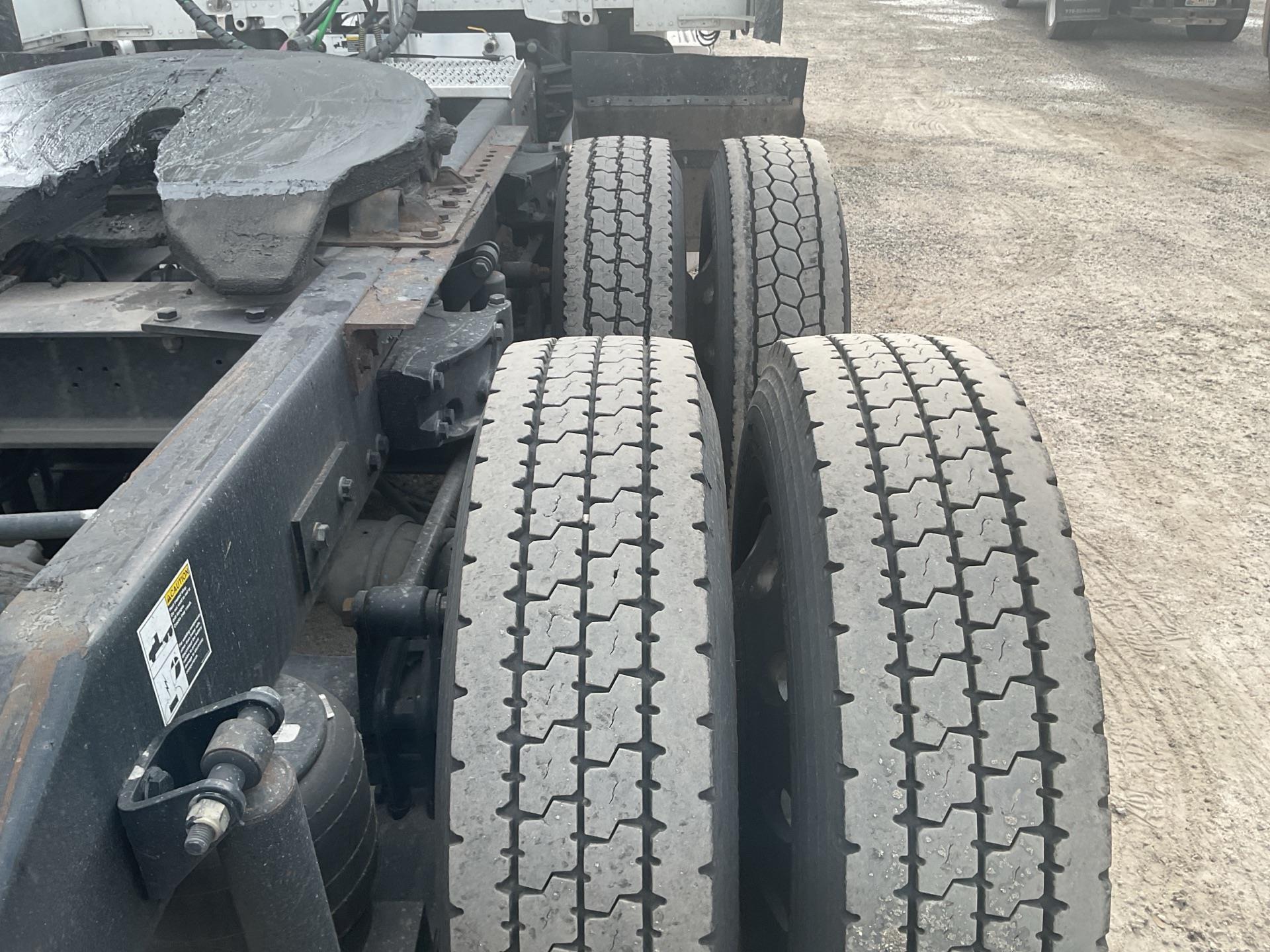 2019 Peterbilt 567