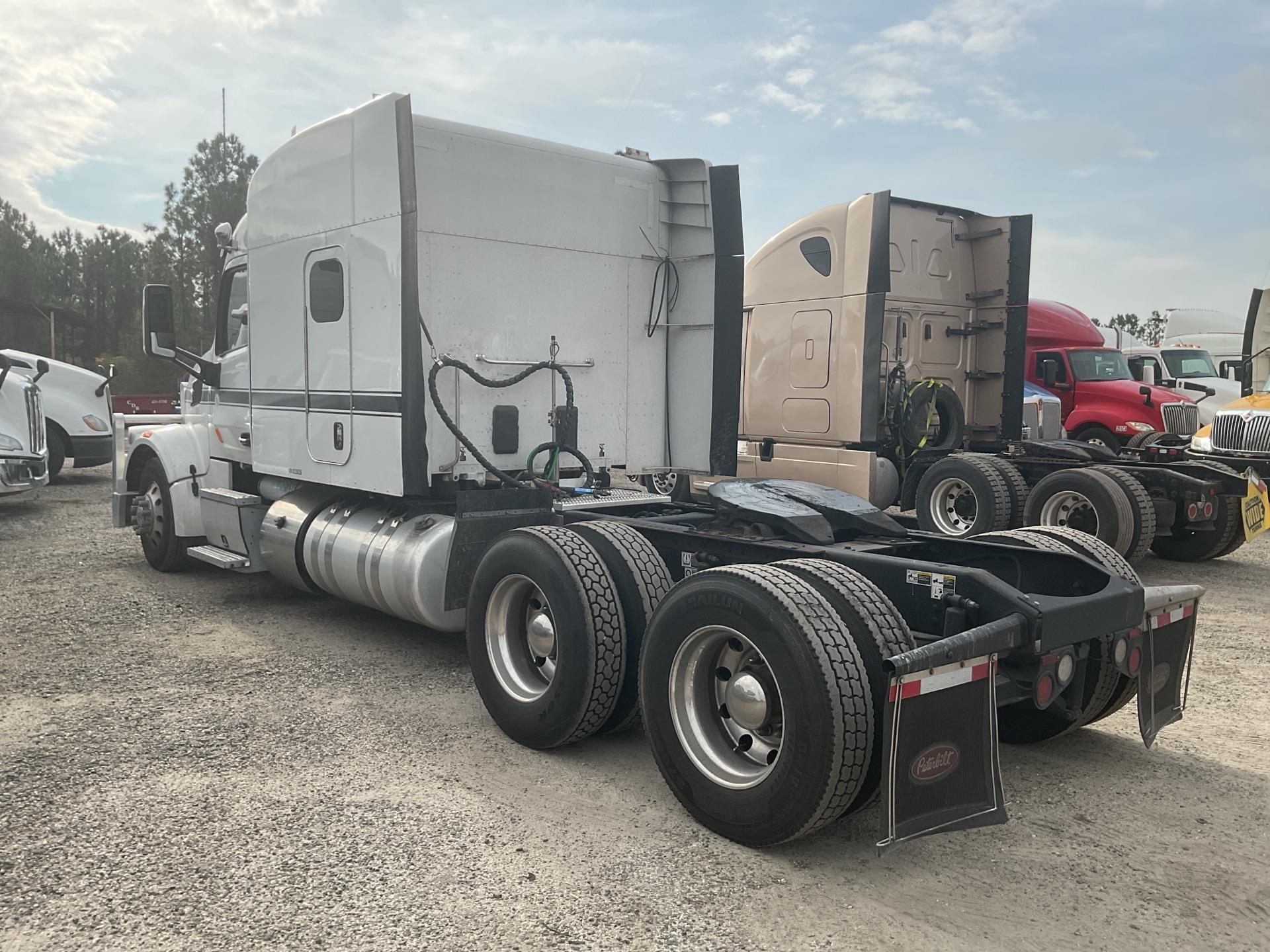 2019 Peterbilt 567
